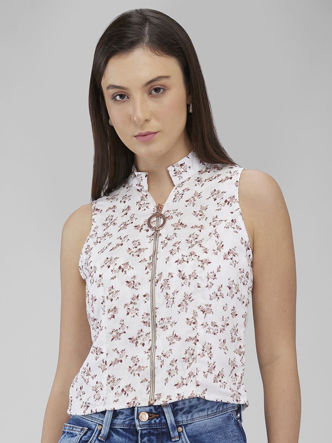 

IZEL Floral Print Mandarin Collar Crop Top, White