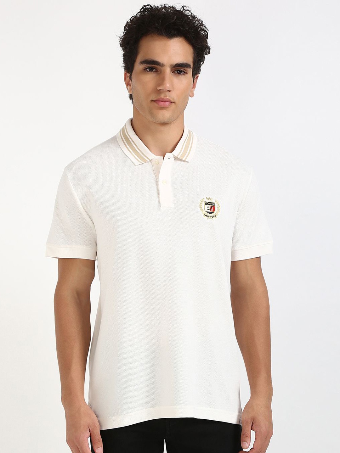

Tommy Hilfiger Men Polo Collar Solid T-shirt, White