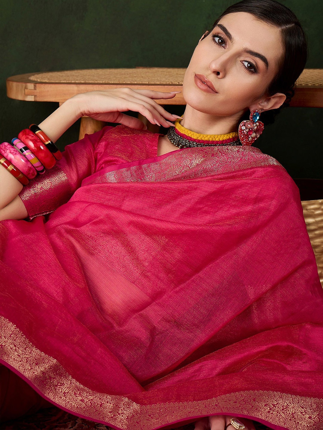

Sangria Kanjeevaram Woven Design Saree With Blouse Piece, Pink