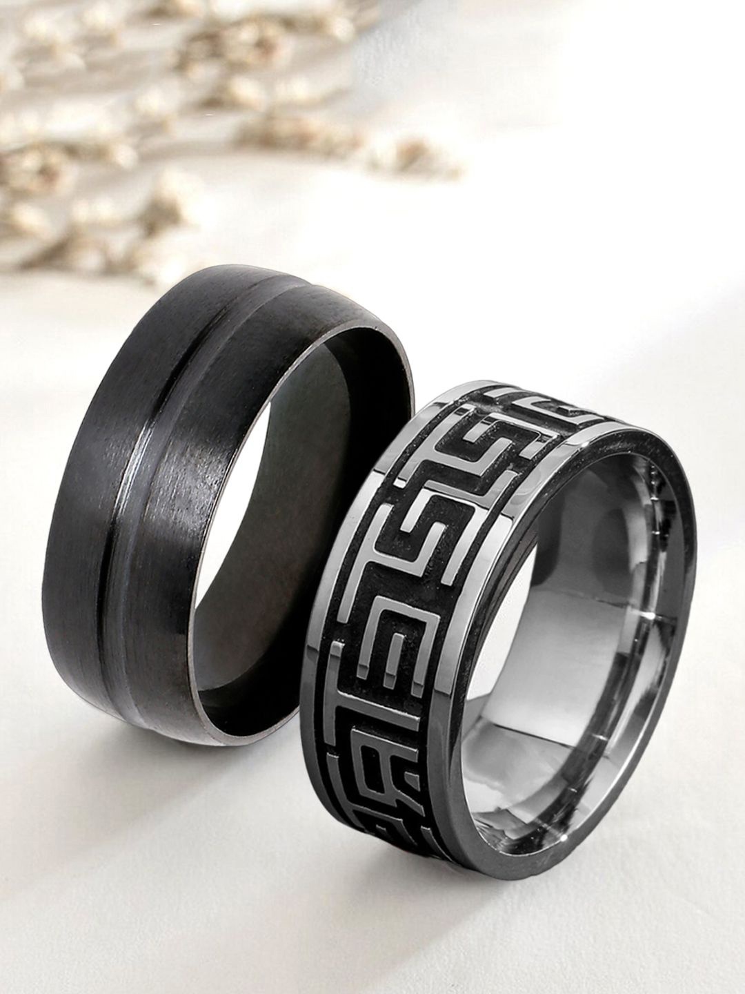 

The Roadster Lifestyle Co Men Set Of 2 Stainless Steel Ring Bands, Silver