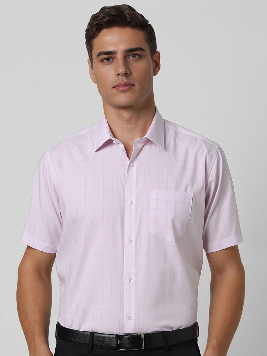 

Van Heusen Men Spread Collar Checked Cotton Formal Shirt, Pink