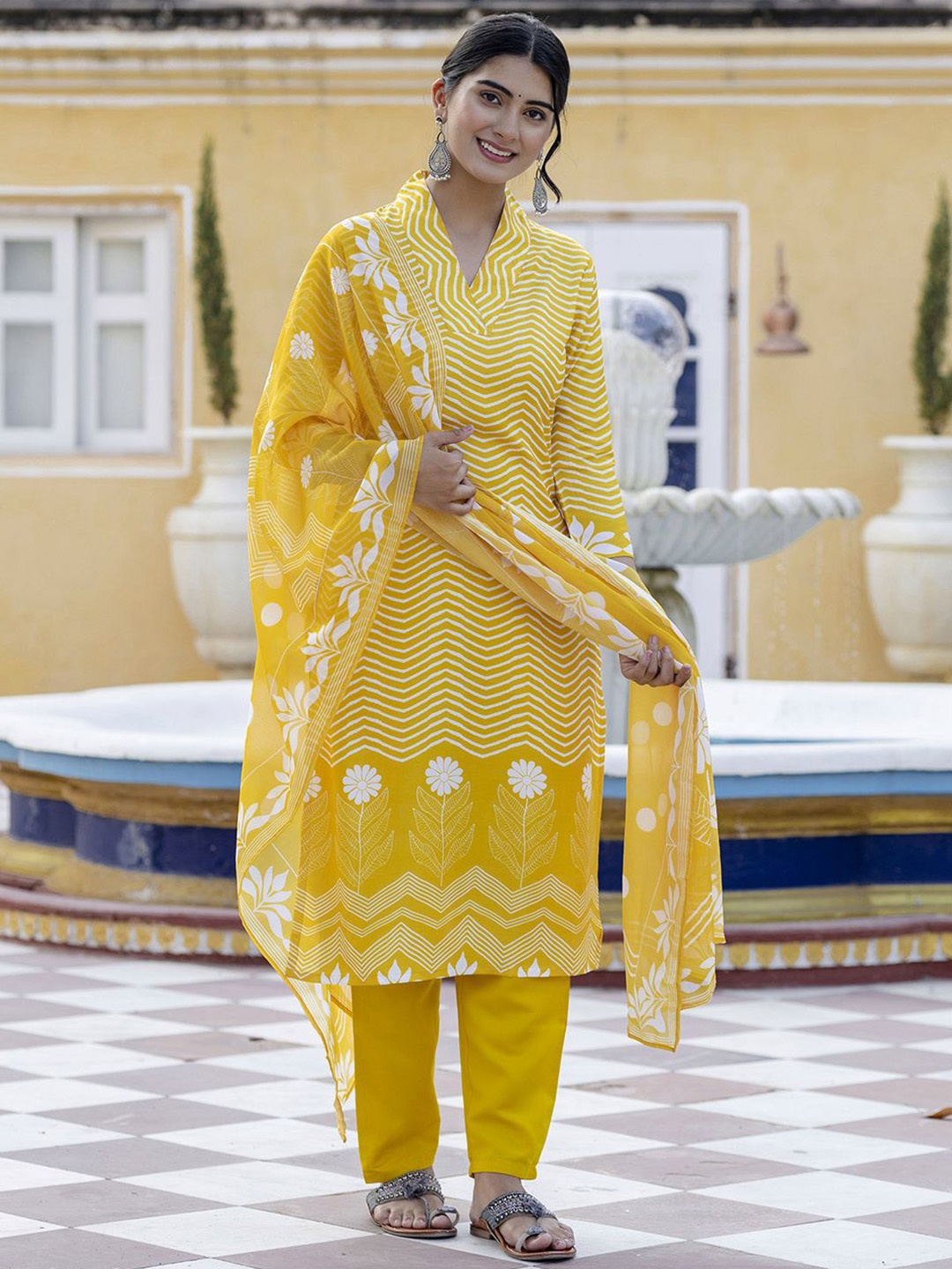 

Navlik Striped Straight Kurta With Trousers & Dupatta, Yellow