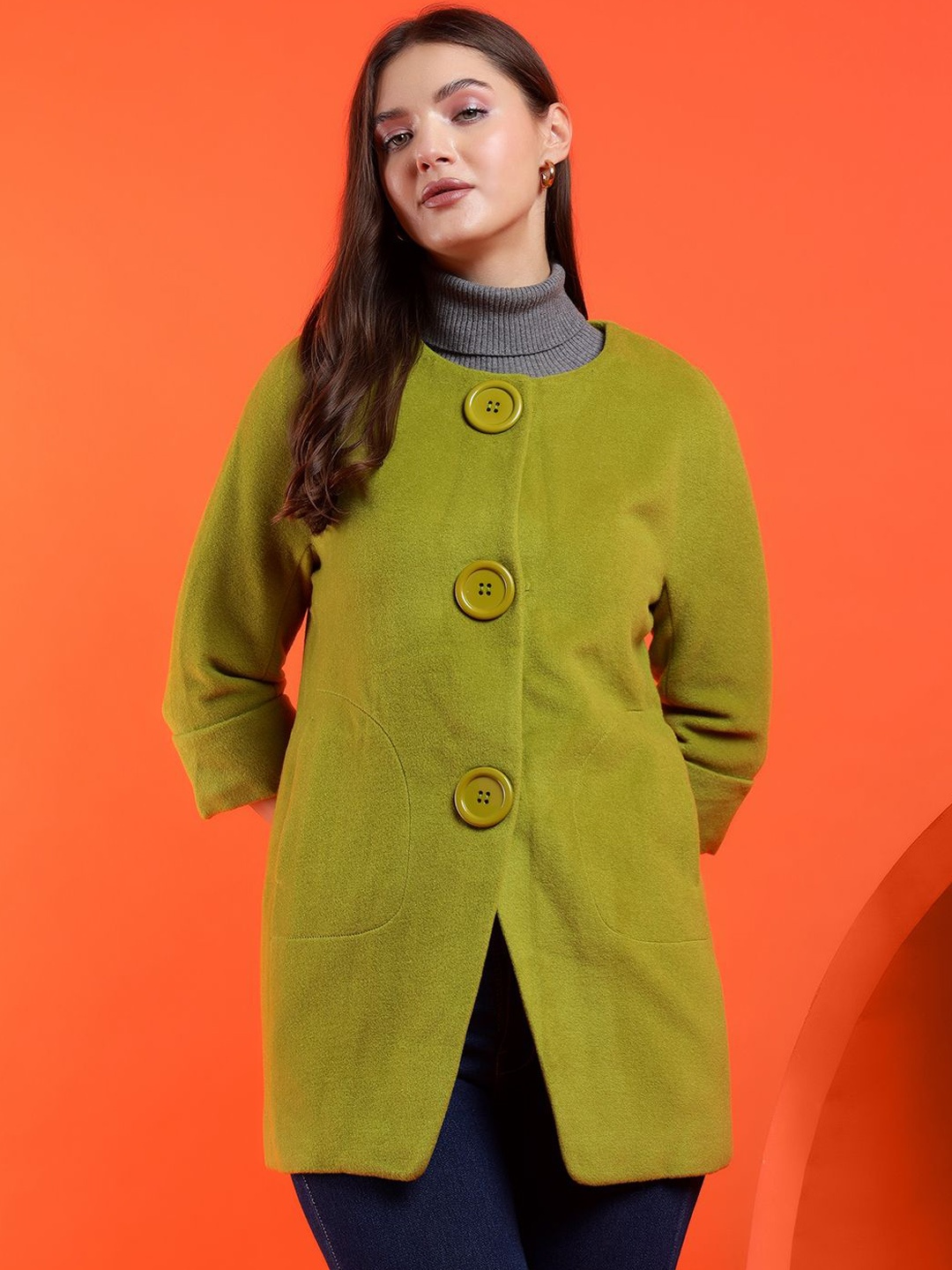 

Stylecast X Kotty Women Solid Round Neck Hip-Length Overcoat, Green