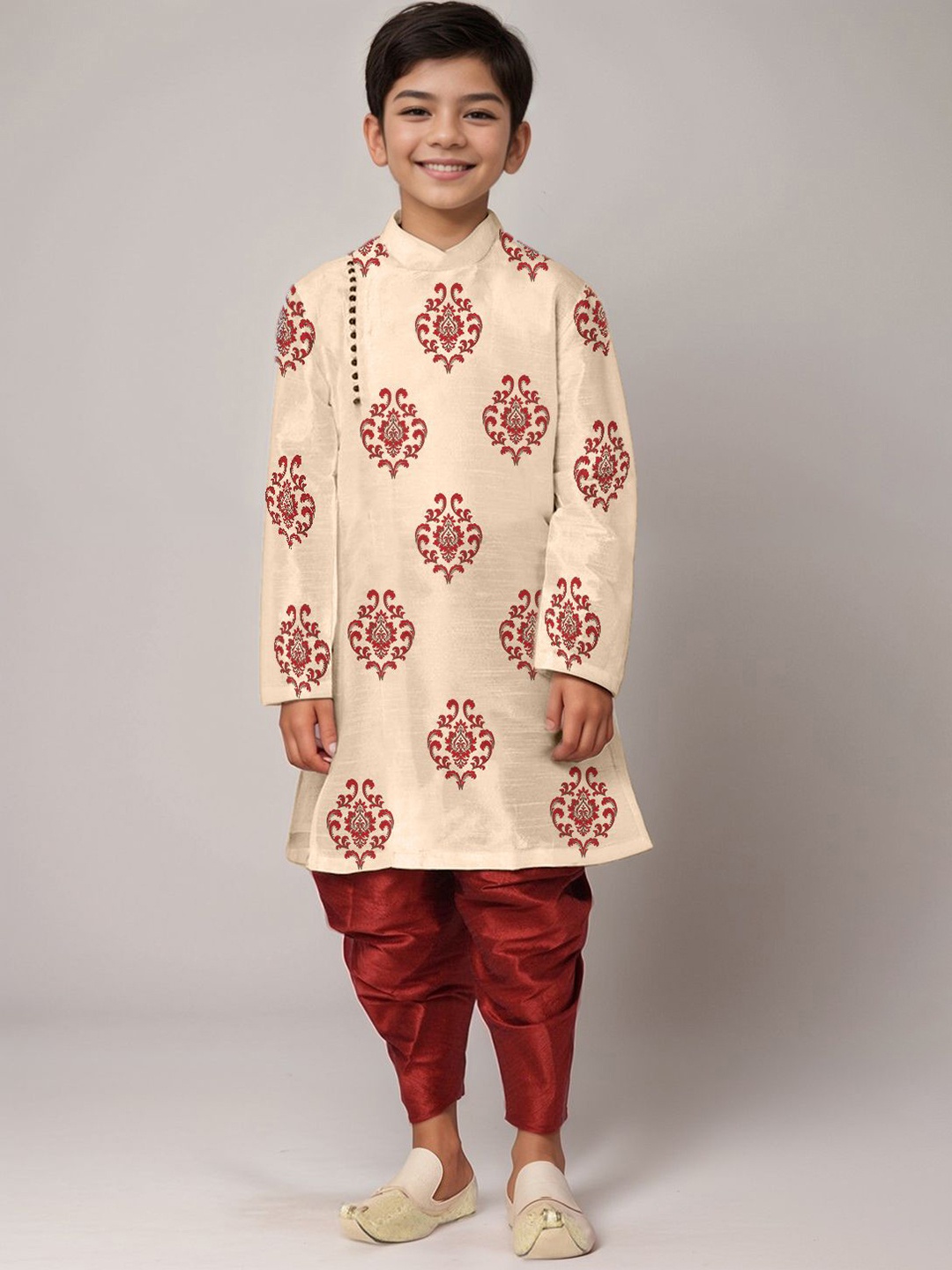 

DEVOILER Boys Ethnic Motifs Printed Gotta Patti Kurta, Beige