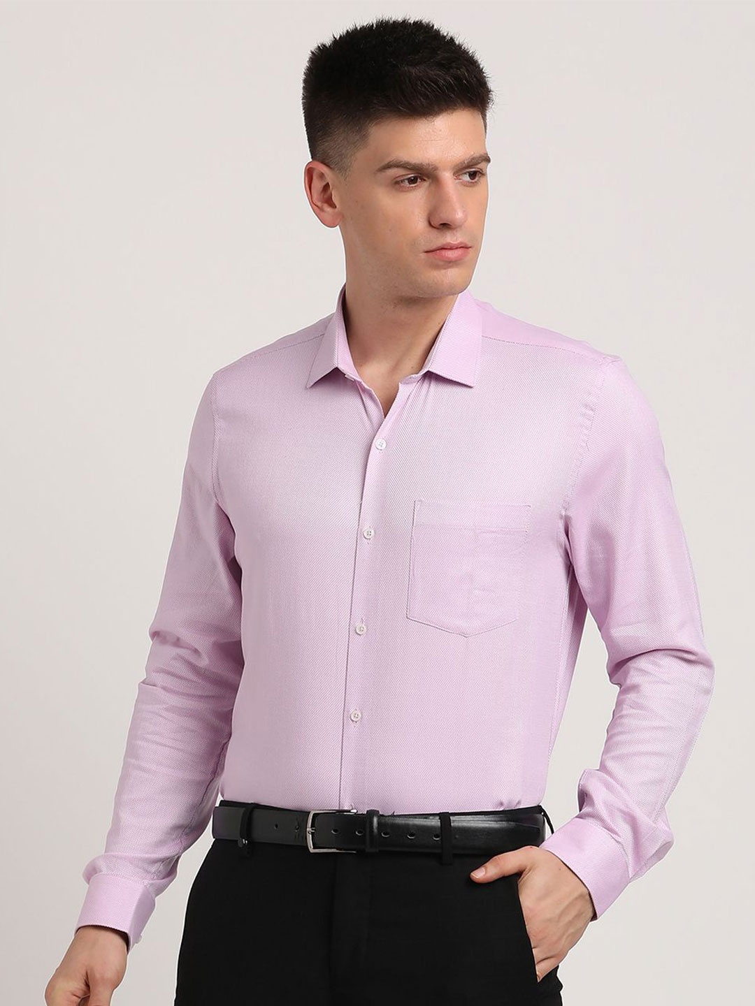 

Turtle Men Standard Spread Collar Textured Cotton Formal Shirt, Purple