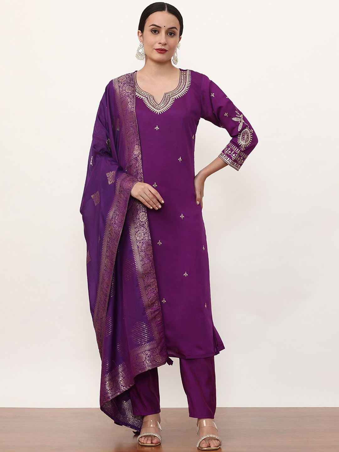 

Jaipur Kurti Women Ethnic Motifs Embroidered Regular Chanderi Silk Kurta with Trousers & With Dupatta, Purple