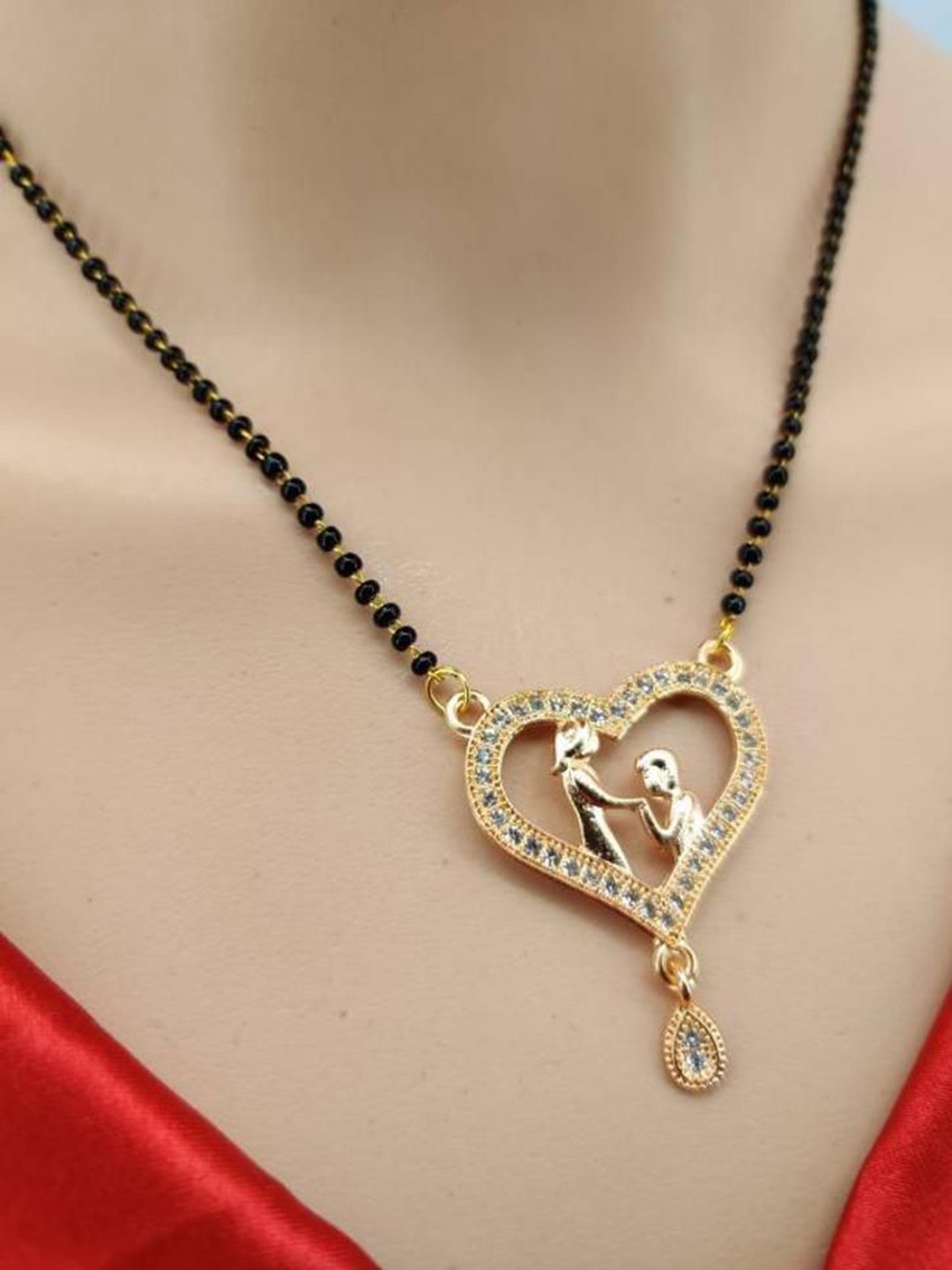 

Wynona Gold-Plated Stone Studded & Beaded Mangalsutra