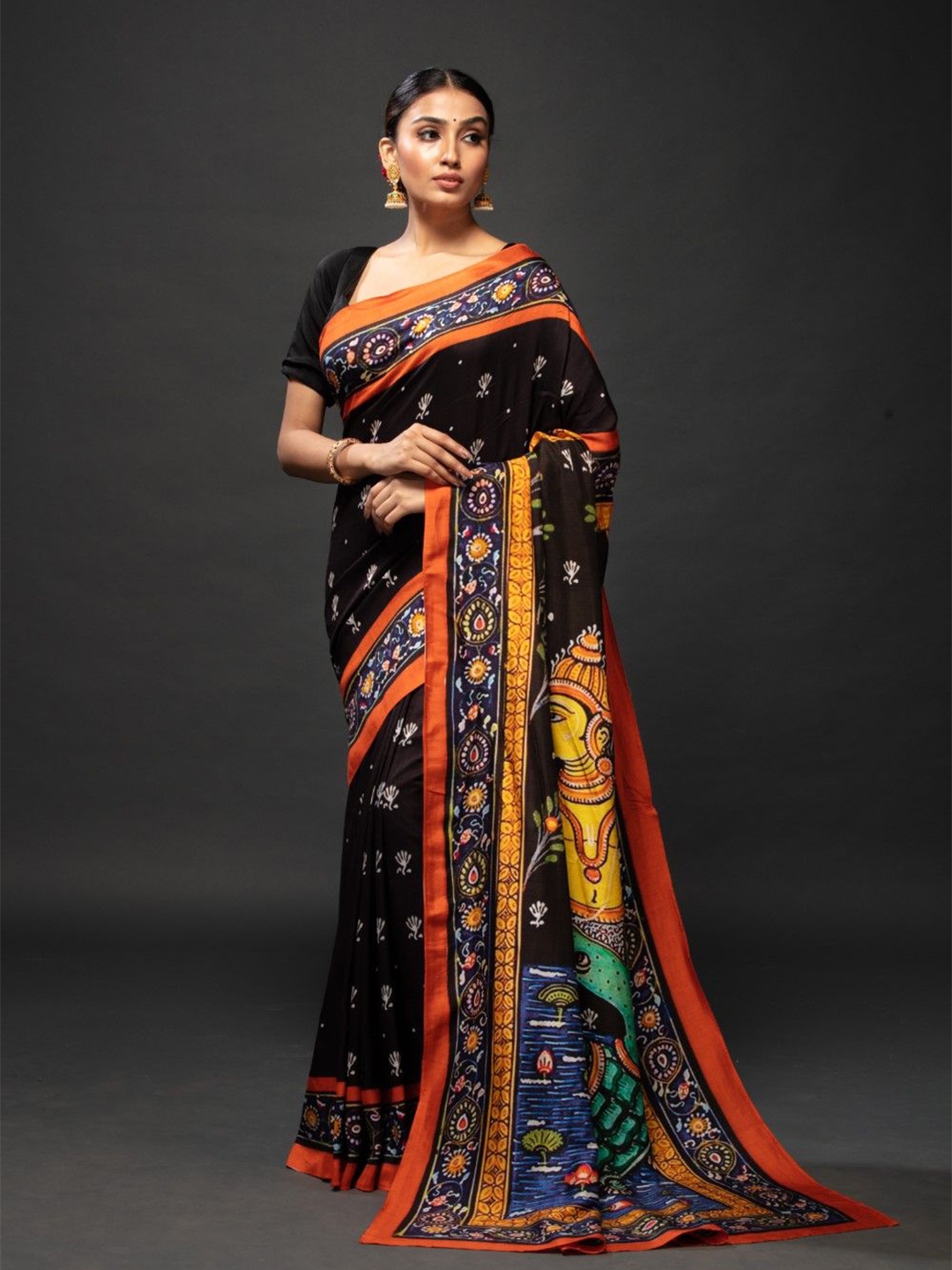 

House of Deepthi Abstract Printed Saree, Black