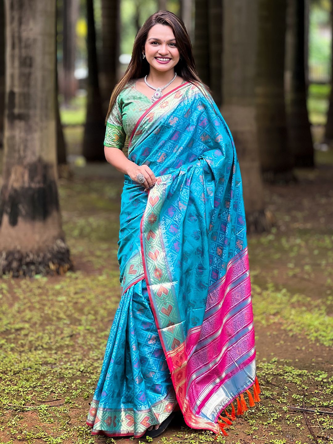 

Panzora Zari Silk Blend Patola Saree, Blue