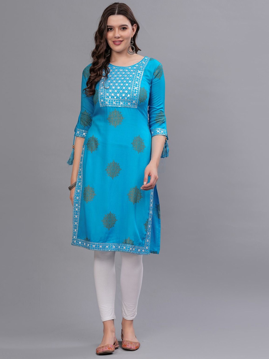 

MAUKA Women Ethnic Motifs Printed Mirror Work Kurta, Blue