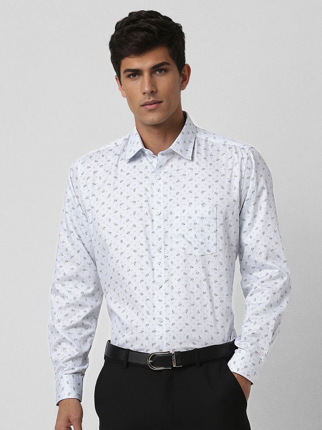 

Van Heusen Men Spread Collar Floral Printed Cotton Formal Shirt, White