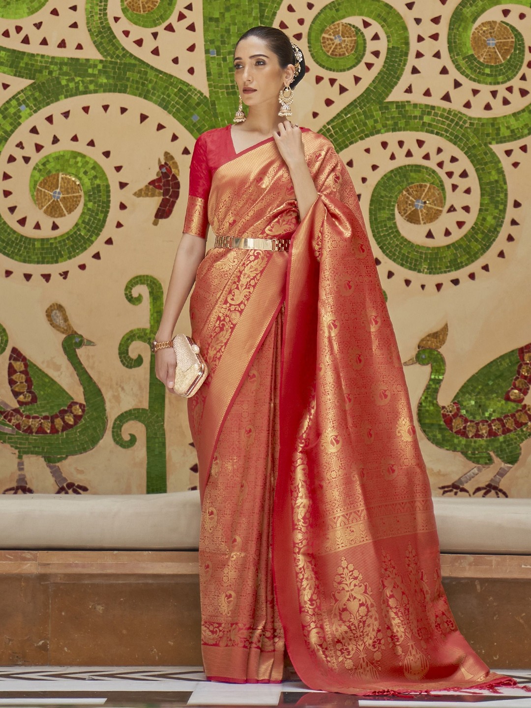 

Rujave Woven Design Zari Saree, Red