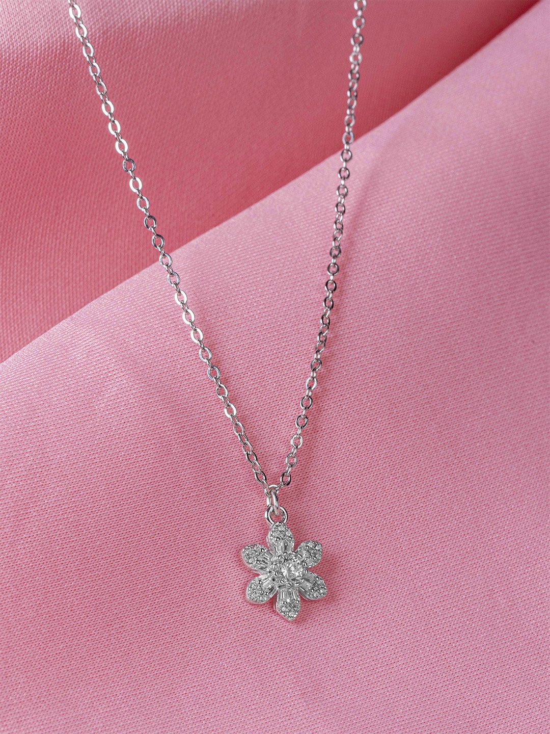 

Silverfied 925 Sterling Silver Rhodium-Plated Stone Studded Floral Minimal Chain