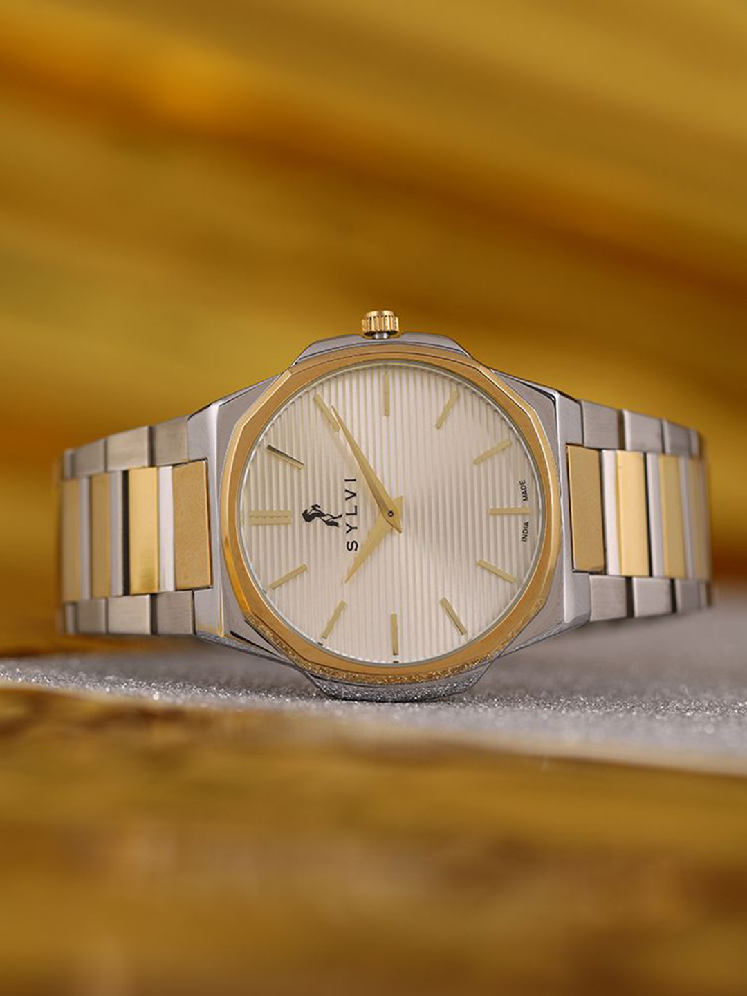 

Sylvi Men Patterned Dial & Stainless Steel Straps Analogue Watch Blad-white-goldsilver, Silver