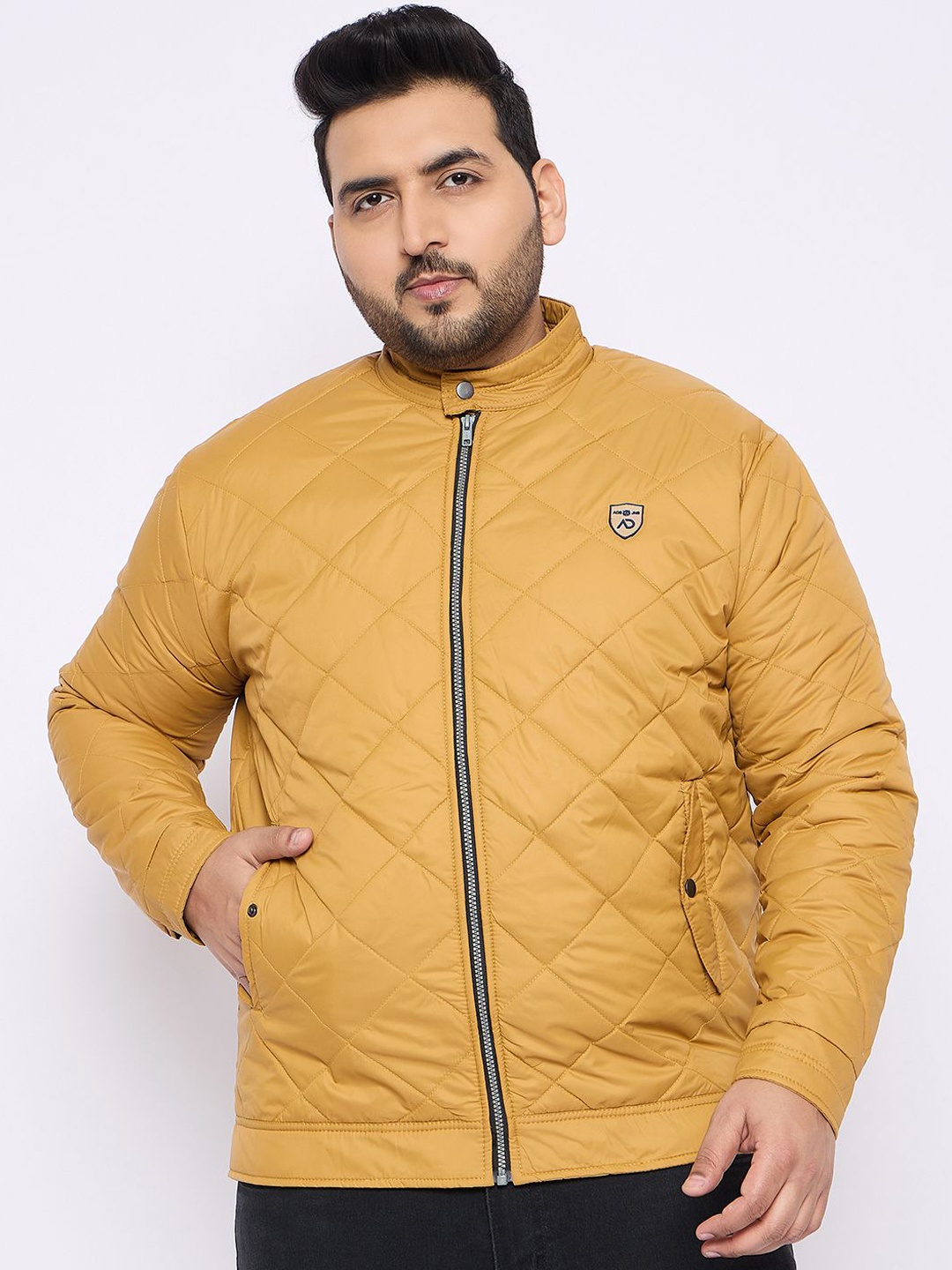 

Adobe Men Lightweight Quilted Jacket, Tan