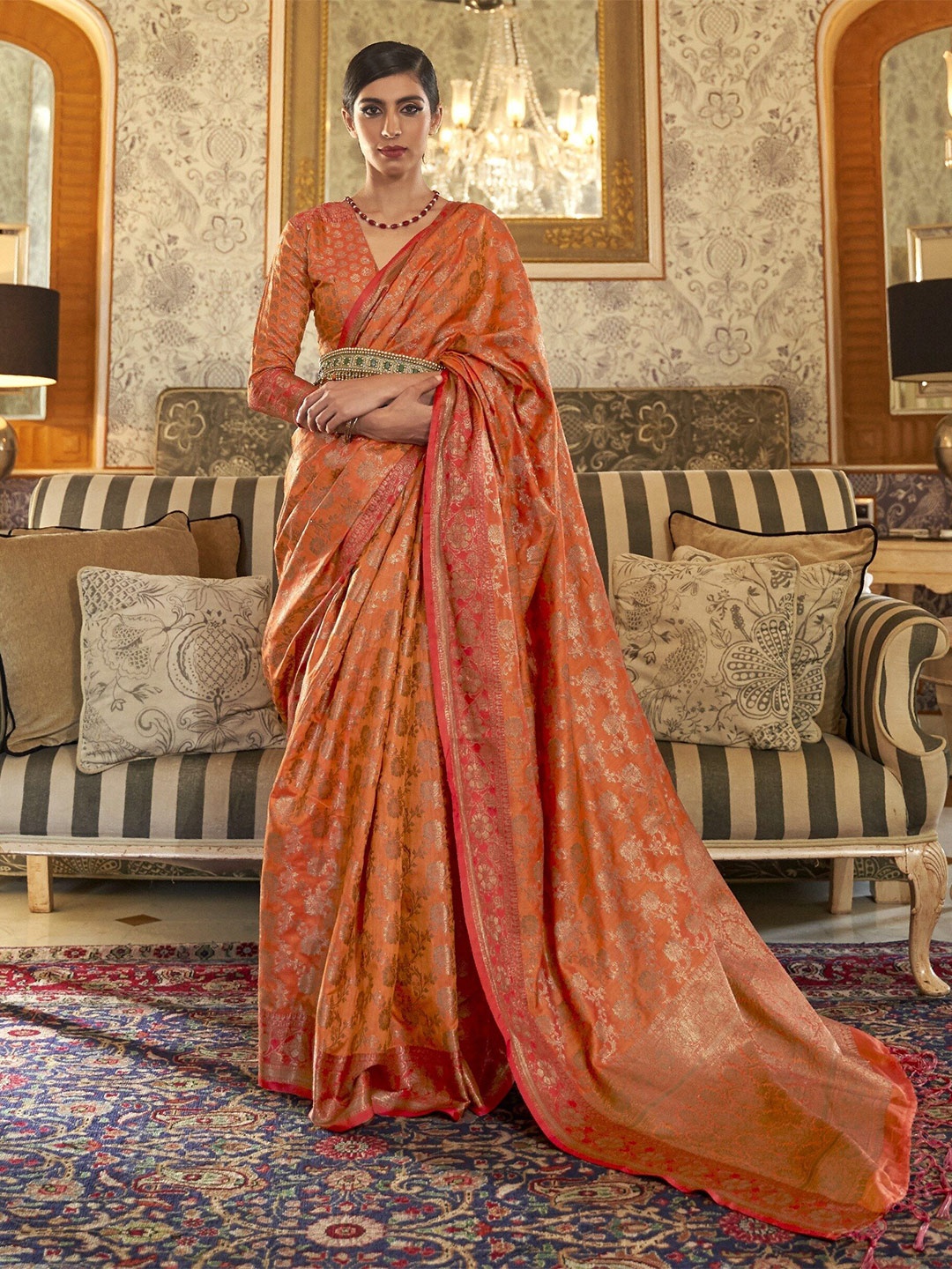 

Rujave Woven Design Zari Saree, Orange