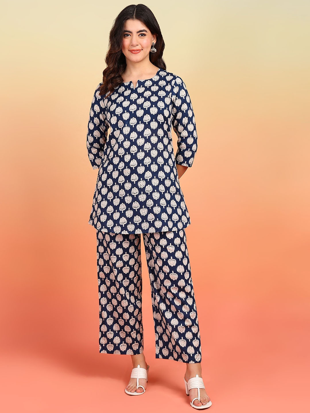 

Label Ceres Floral Printed Pure Cotton Top With Trousers Co-Ords, Blue