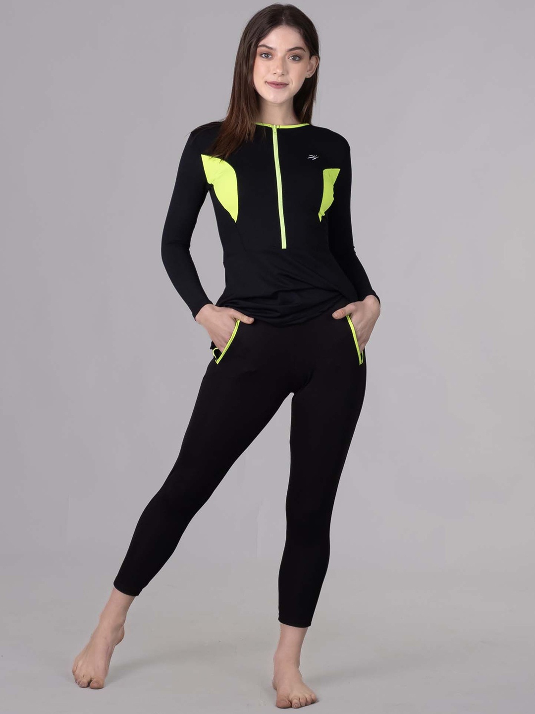 

Keepfit Women Round Neck Top With Leggings Swim Set, Black