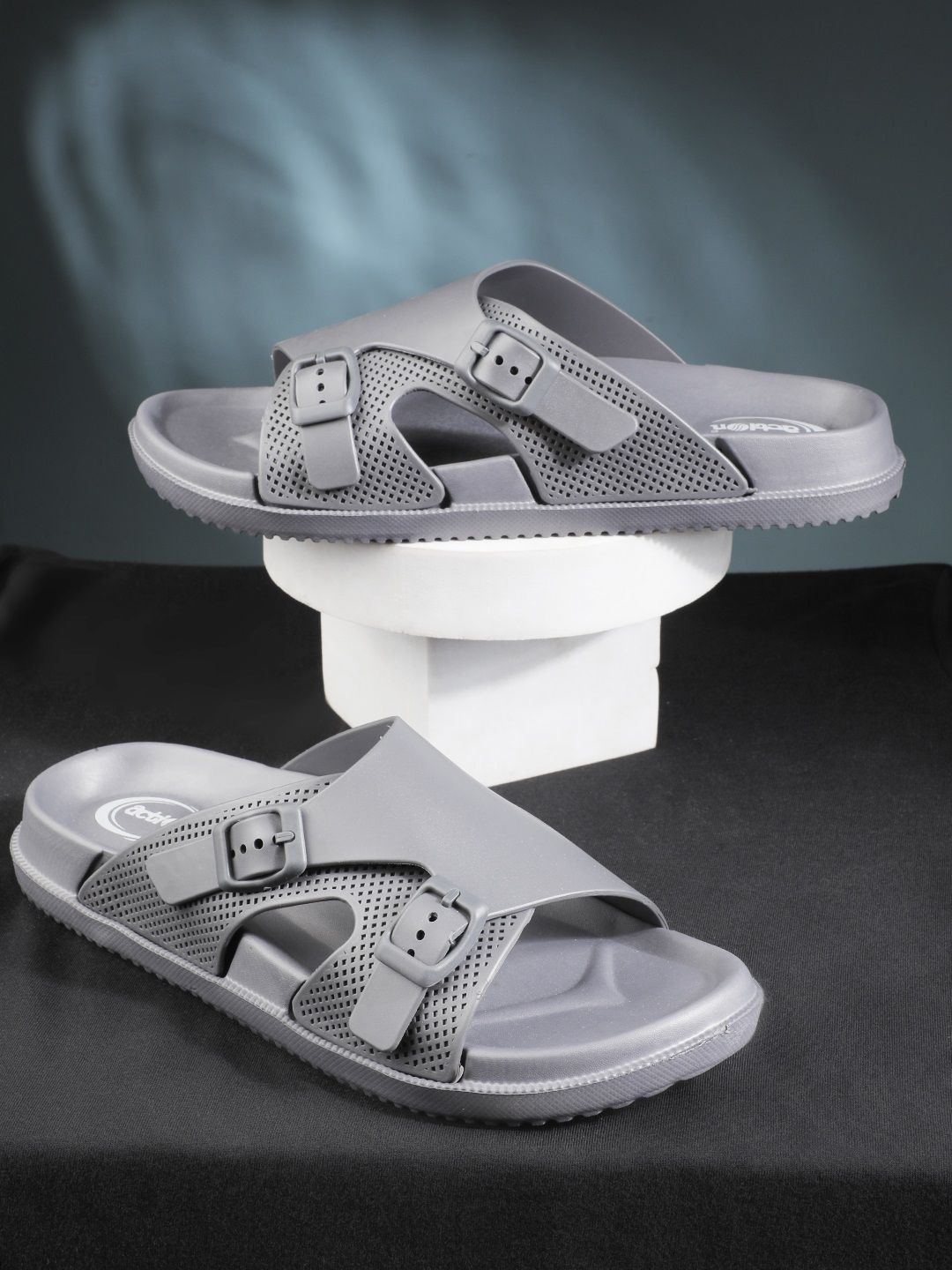 

Action Plus Men Synthetic Comfort Sandals With Buckle Details, Grey