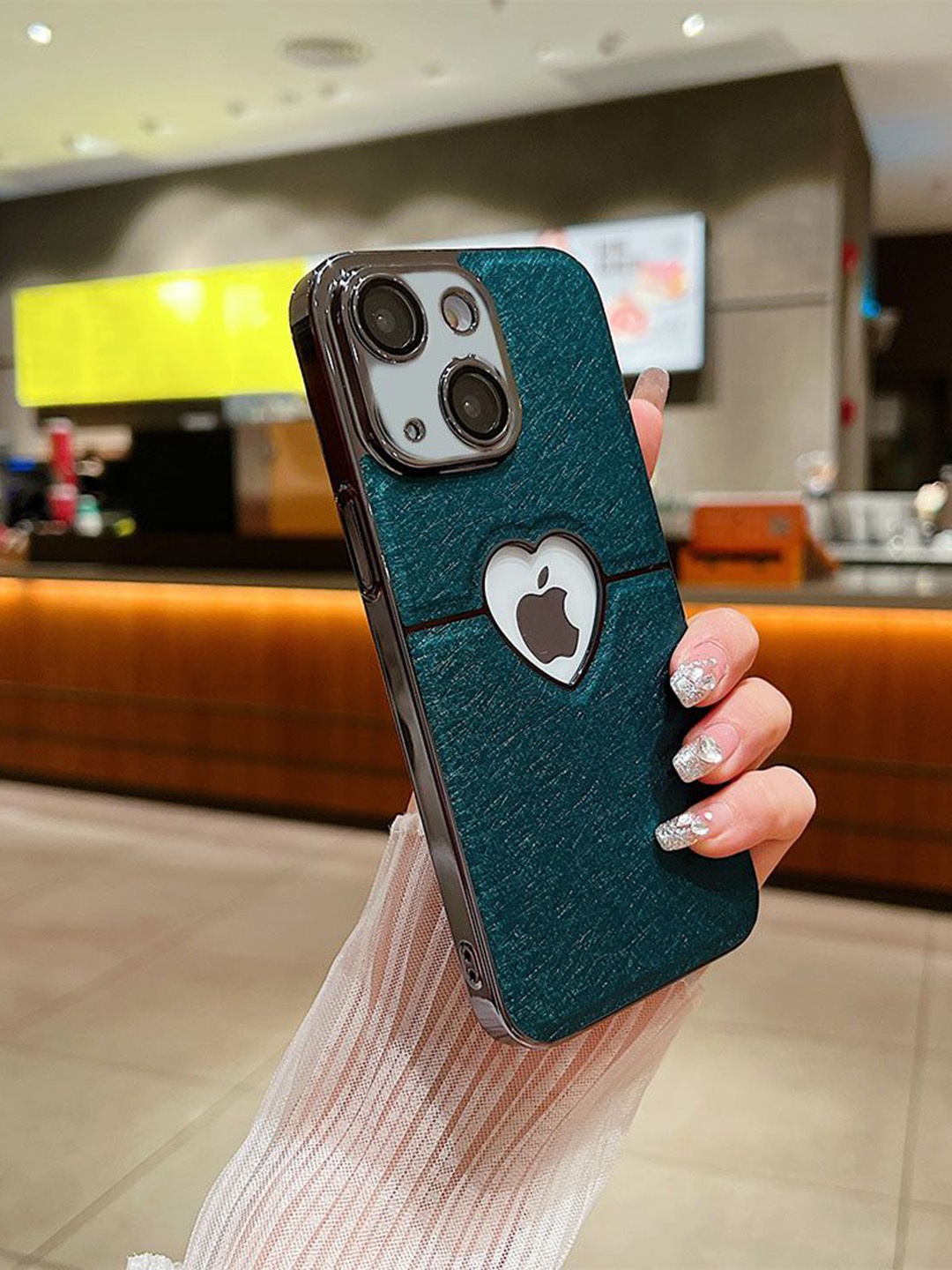 

Luxury Kase Textured iPhone 14 Back Case, Green