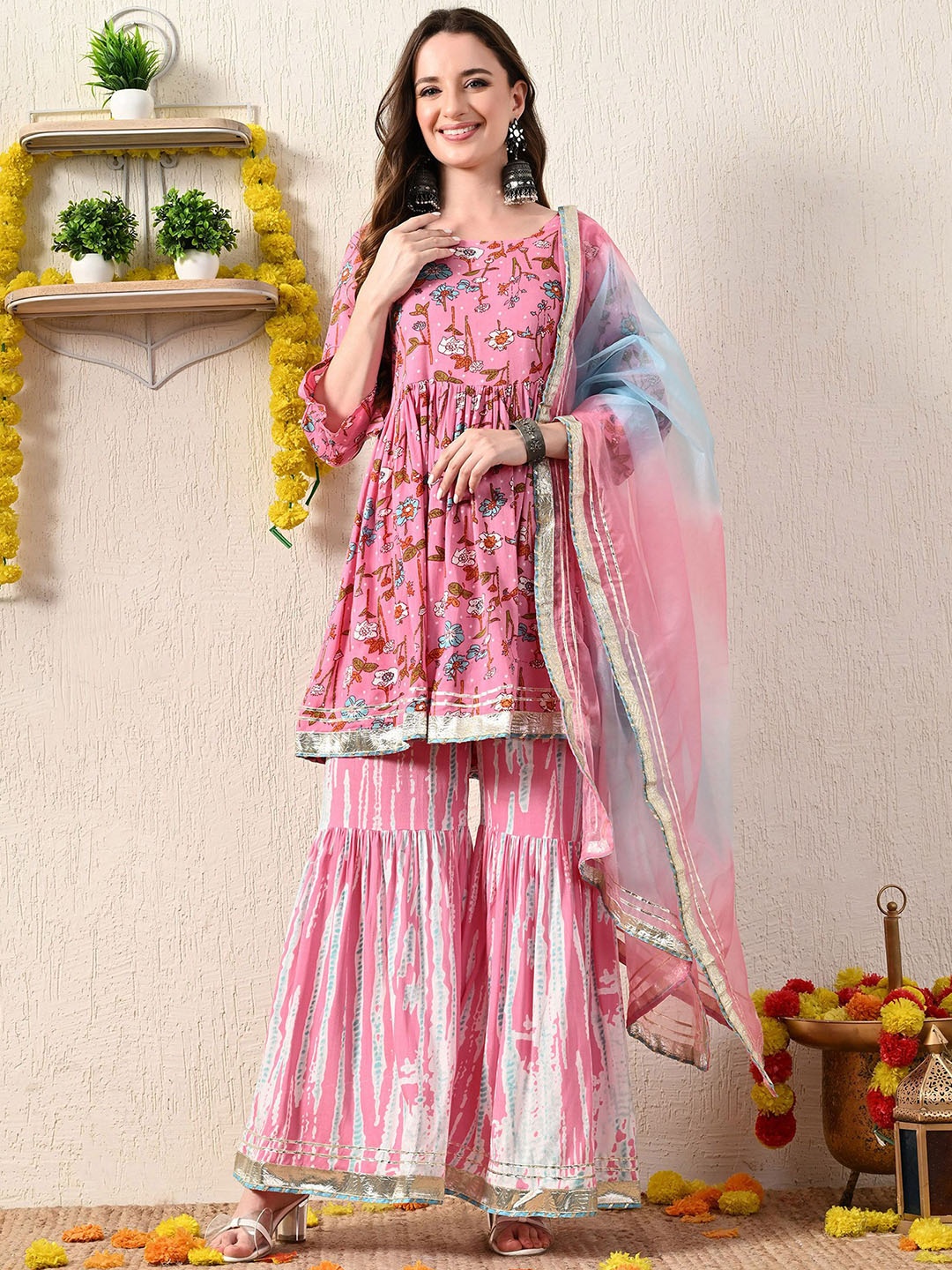 

ZYORIKA Women Ethnic Motifs Printed Pleated Kurti with Sharara & With Dupatta, Pink
