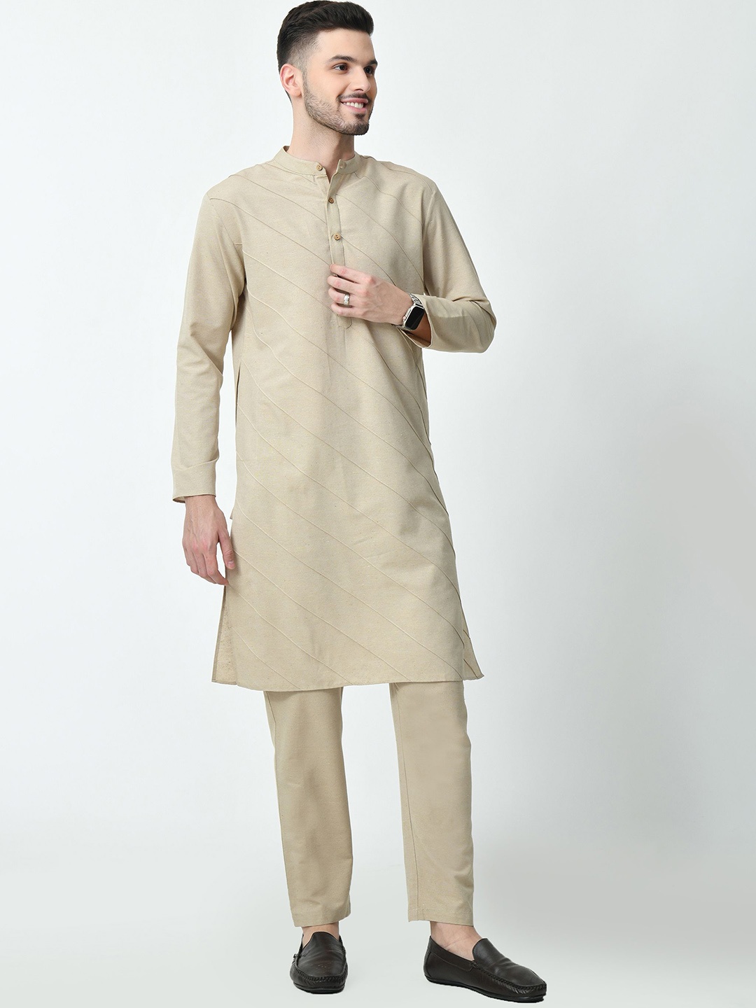 

BAESD Men Thread Work Kurta, Beige