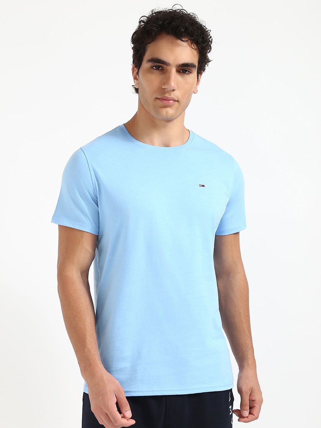 

Tommy Hilfiger Men Solid Round Neck Slim Fit Pure Cotton T-shirt, Blue