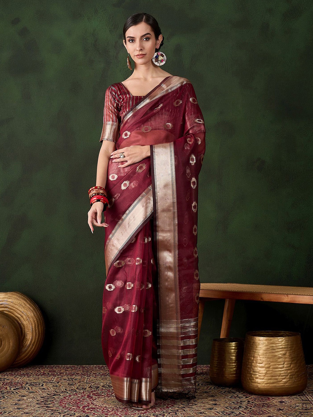 

Sangria Woven Design Zari Kanjeevaram Saree, Maroon