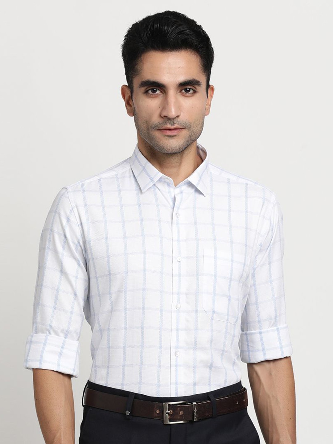

Turtle Men Standard Spread Collar Windowpane Checked Cotton Slim Fit Formal Shirt, White