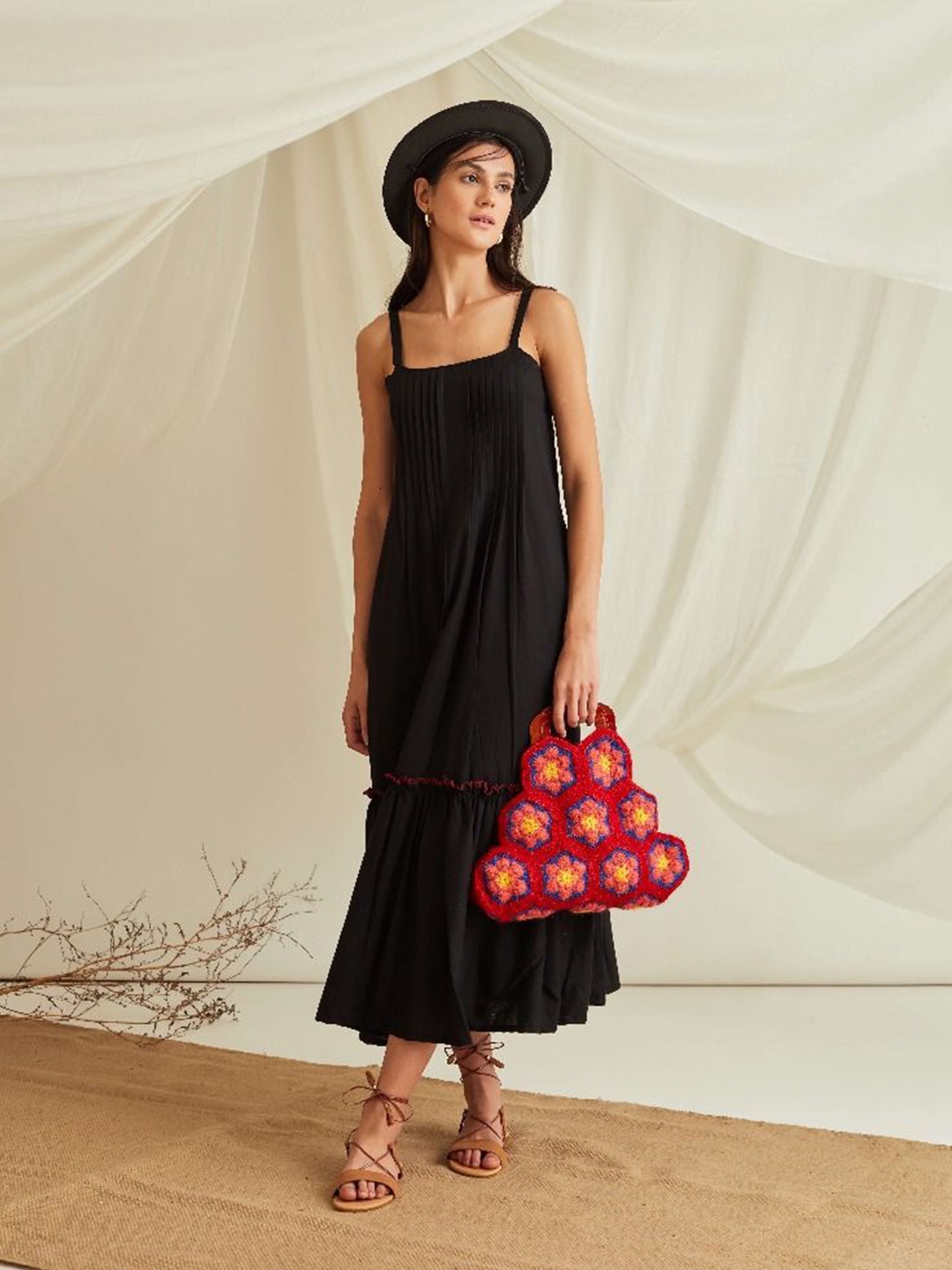 

Abhishti Maxi Dress, Black