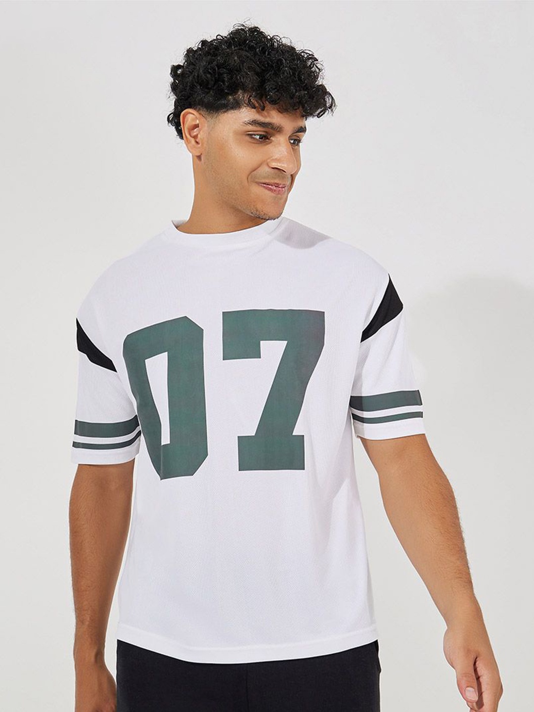 

Styli Men Printed Oversized Varsity Crew Neck T-Shirt, White