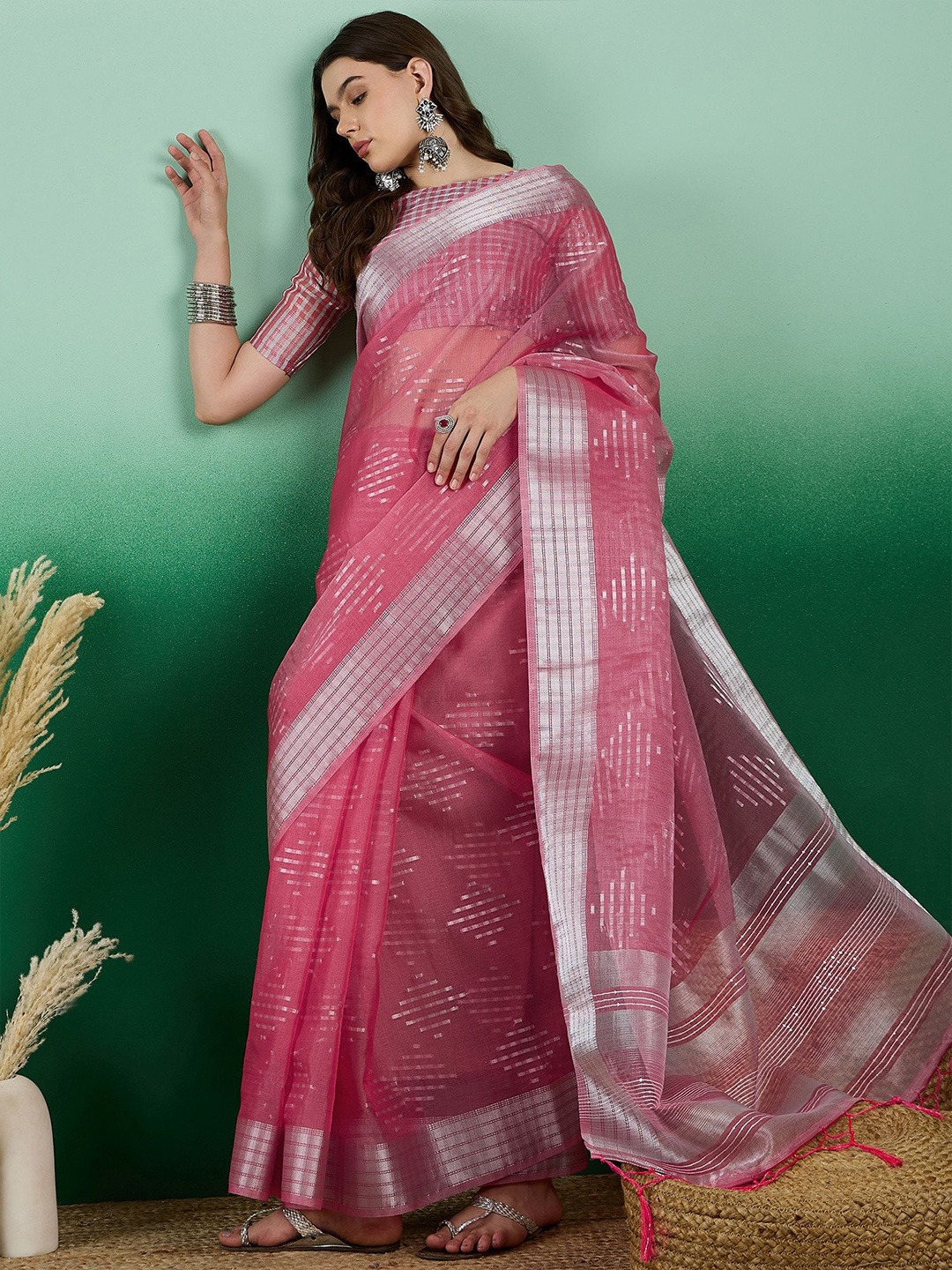 

Kalista Woven Design Zari Organza Banarasi Saree, Pink