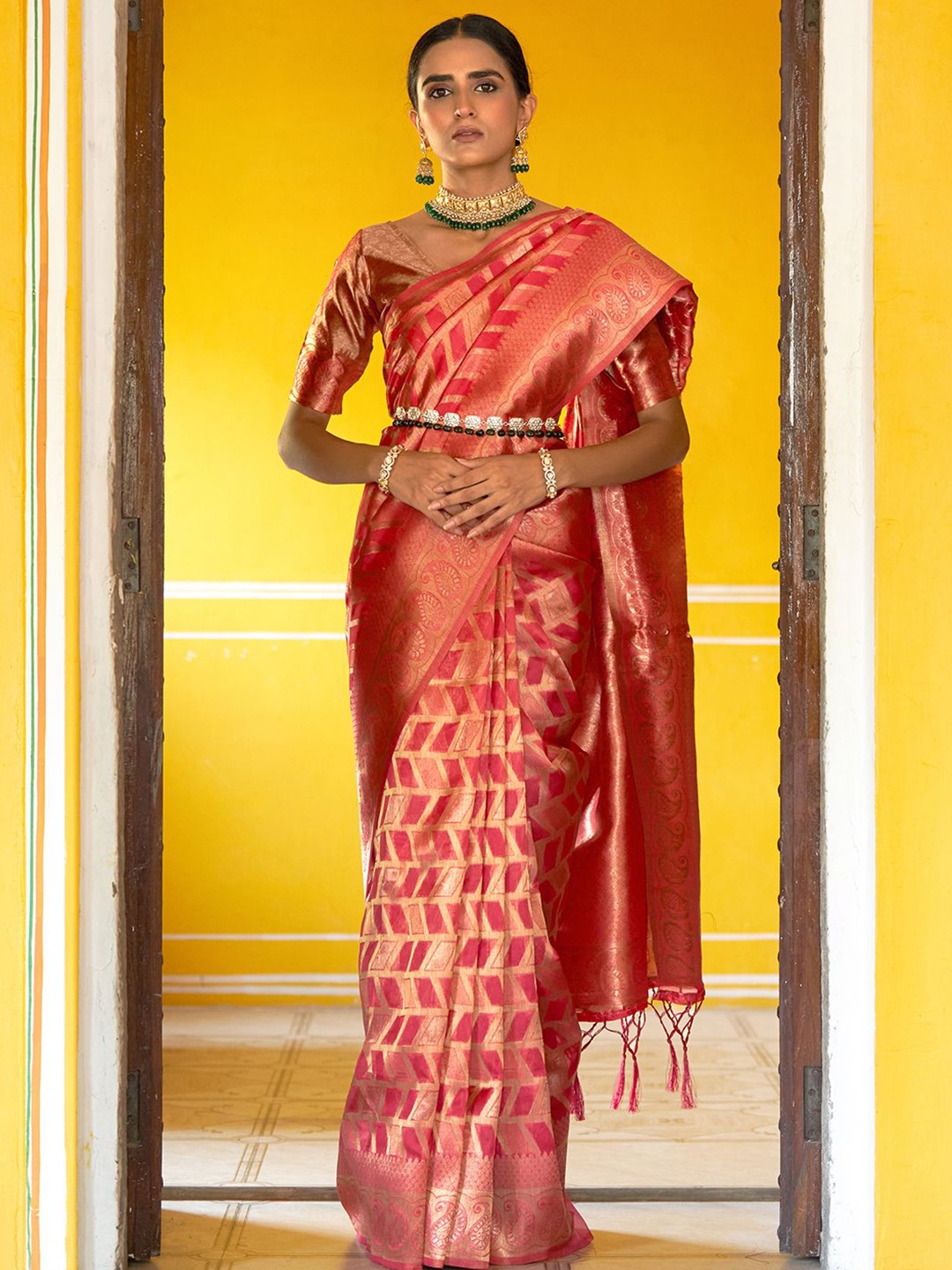 

KALINI Ethnic Motifs Zari Organza Ready to Wear Kanjeevaram Saree, Pink