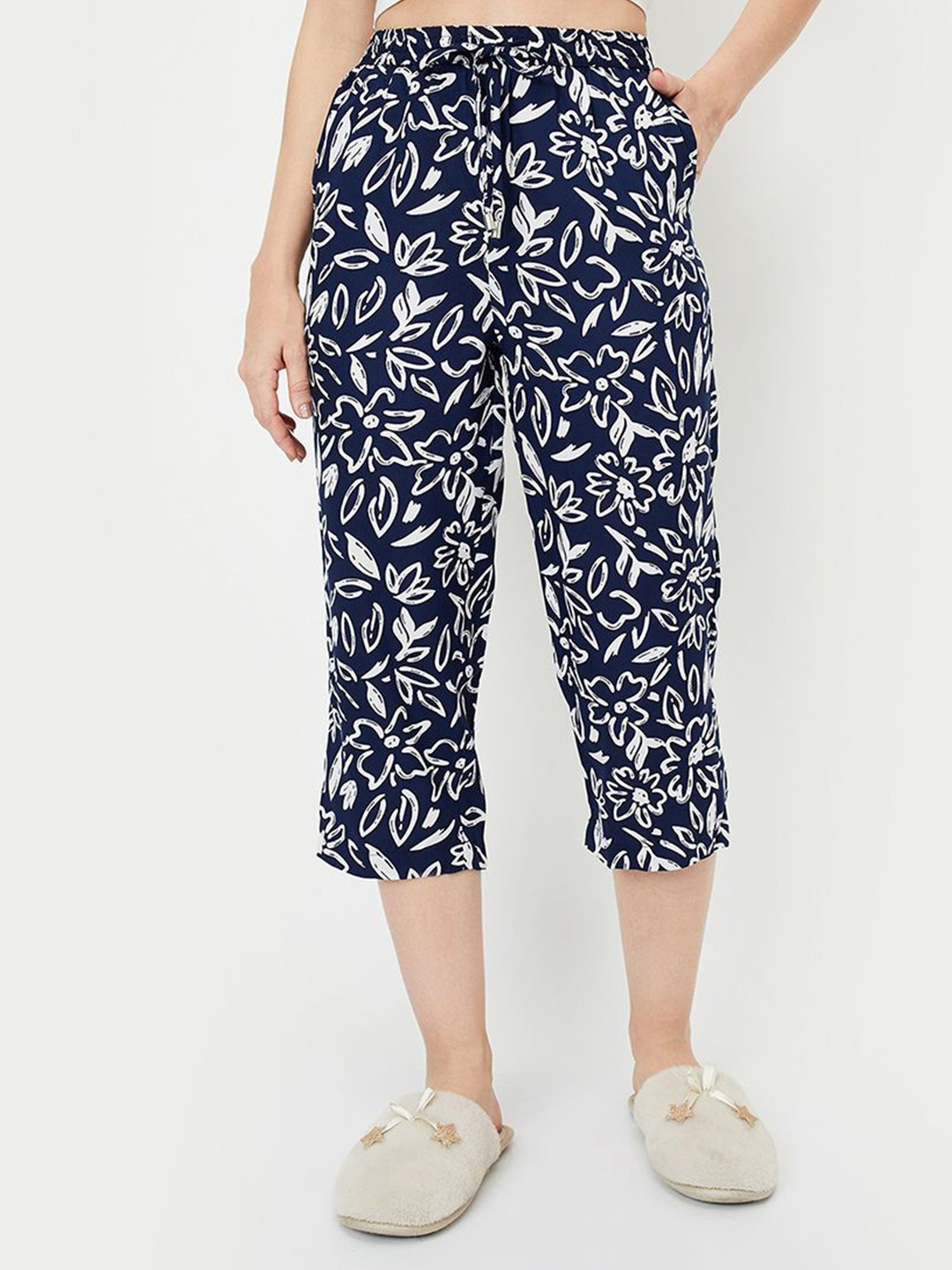 

max Women Printed Capris, Blue