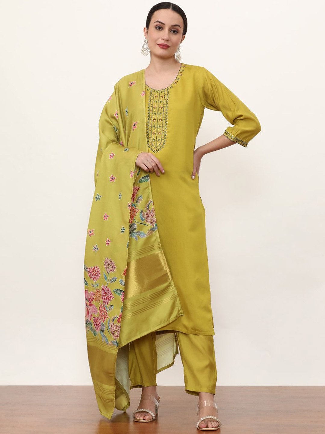 

Jaipur Kurti Women Ethnic Motifs Embroidered Regular Chanderi Cotton Kurta with Trousers & With Dupatta, Lime green