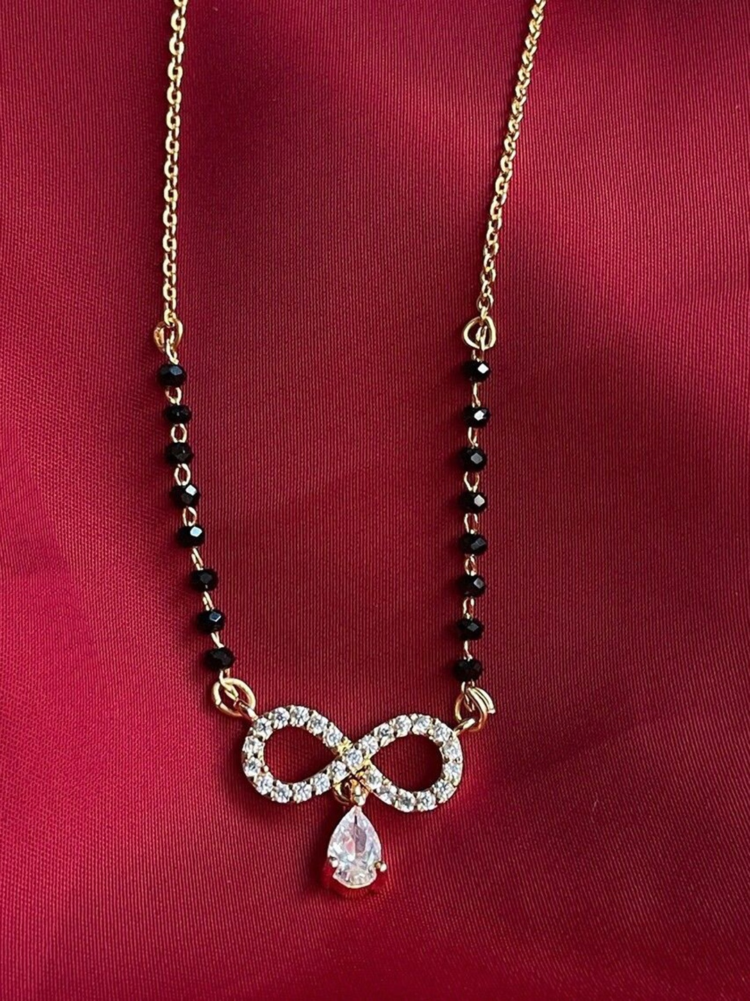 

Wynona Gold-Plated Artificial Stones and Beads Mangalsutra