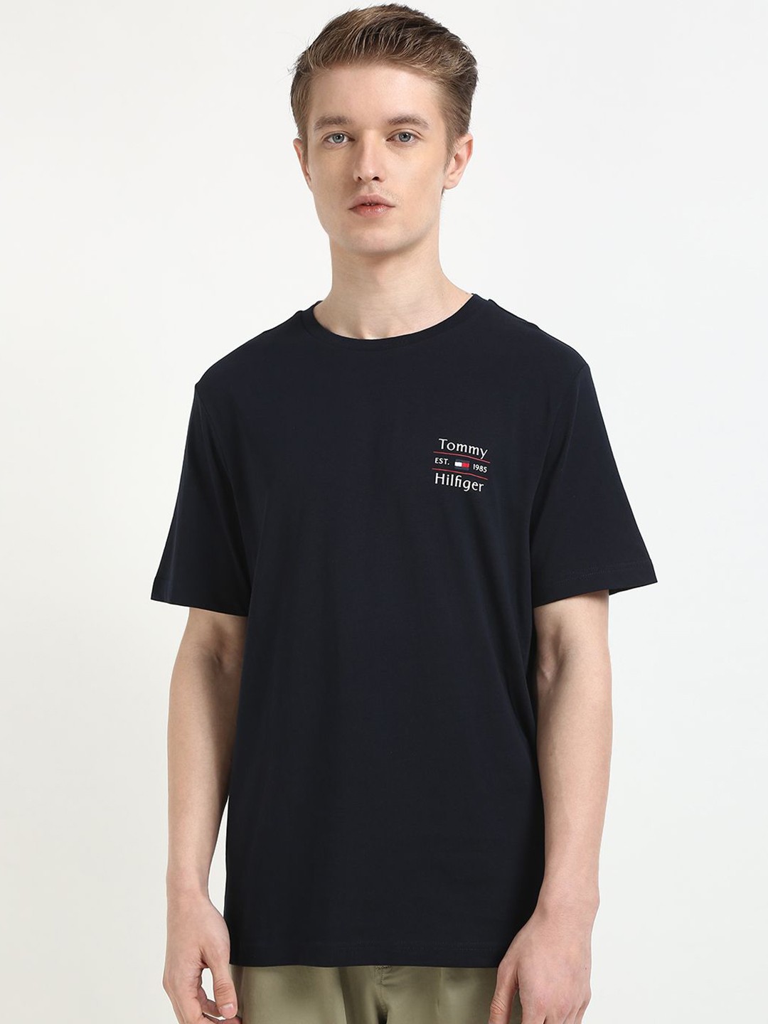 

Tommy Hilfiger Men Typography Printed Pure Cotton T-shirt, Navy blue