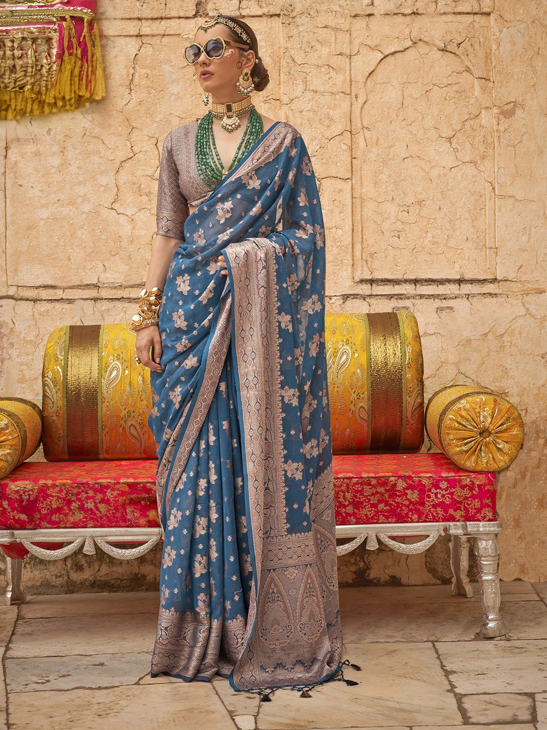 

elora Woven Design Zari Pure Georgette Banarasi Saree, Blue