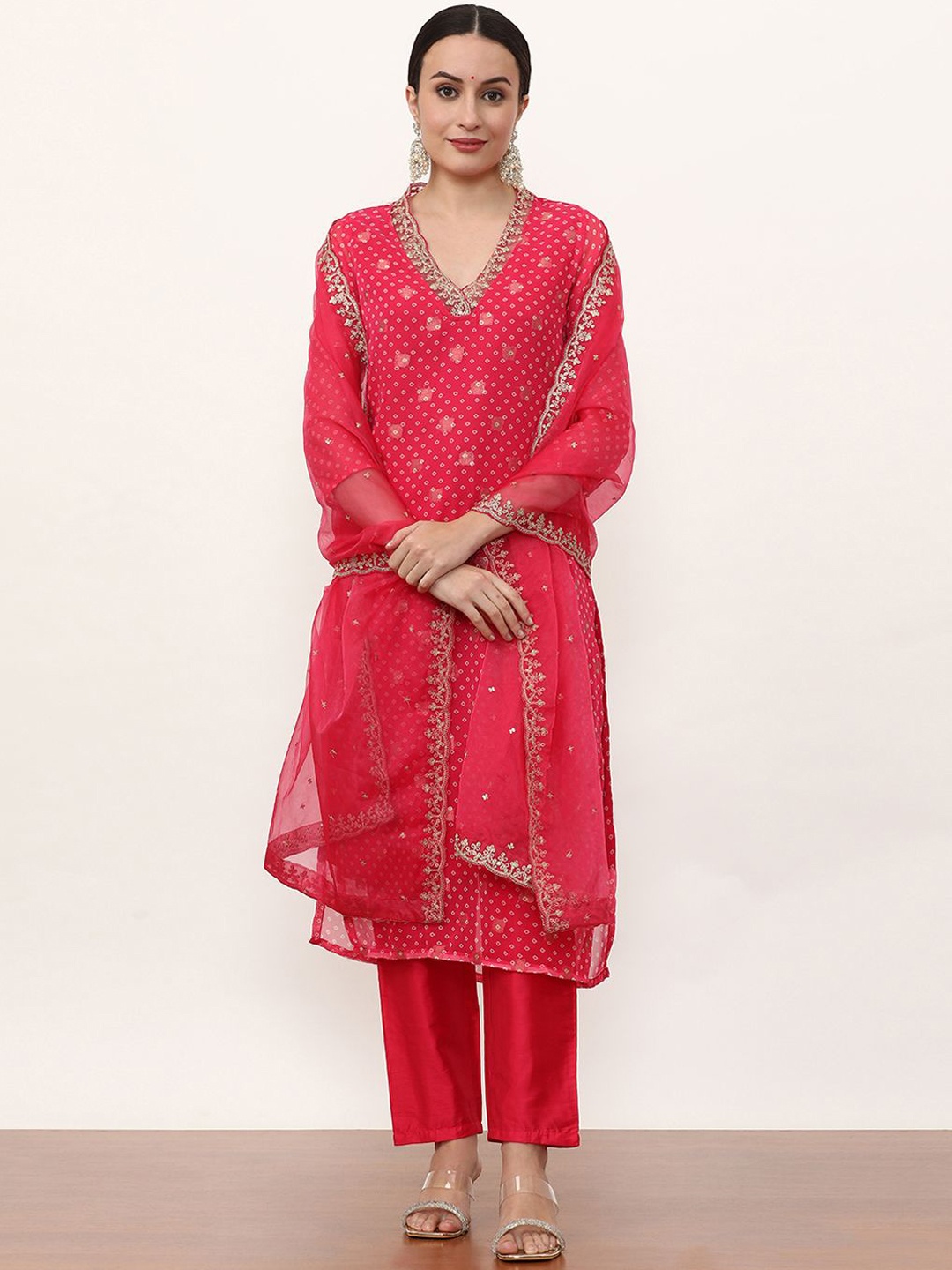 

Jaipur Kurti Women Ethnic Motifs Embroidered Regular Kurta with Trousers & With Dupatta, Pink