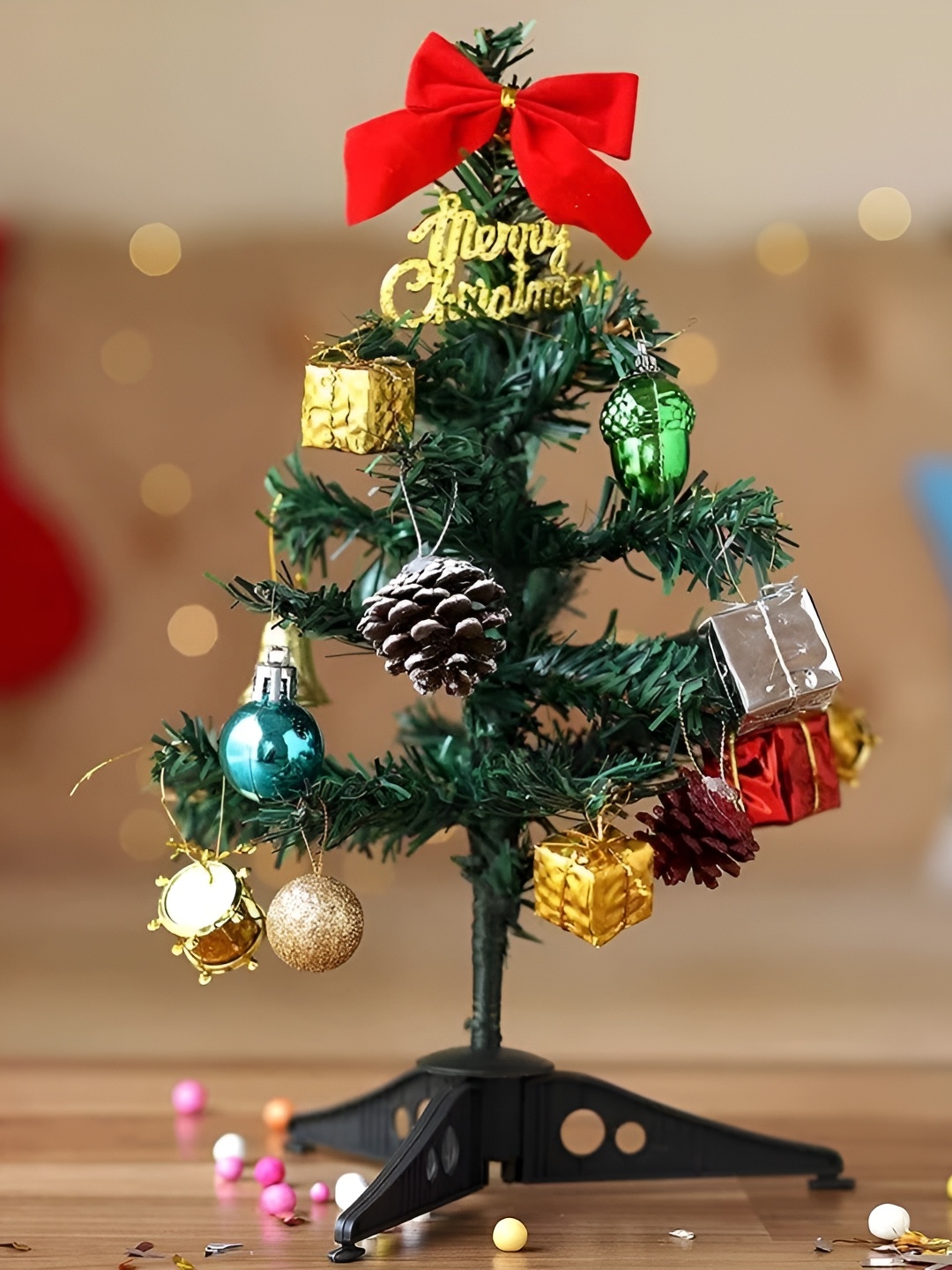 

CraftVatika Green Textured Christmas Tree Festive Decor