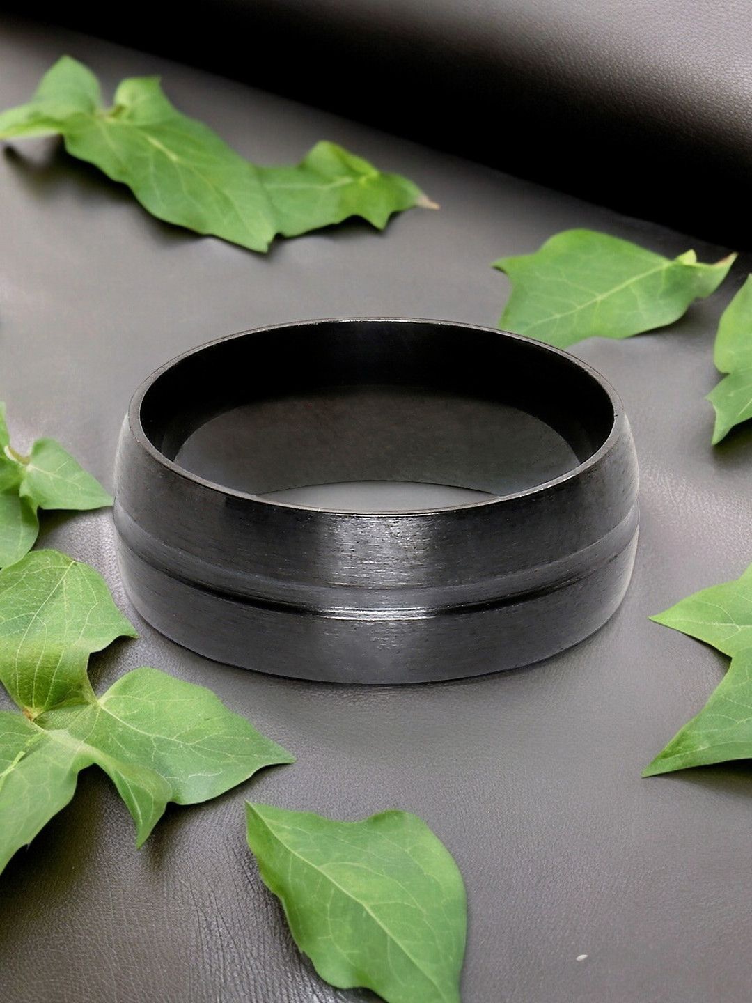 

The Roadster Lifestyle Co Matte Finish Band Finger Ring, Black