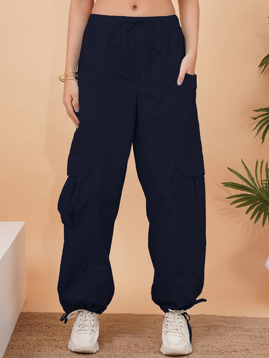 

NUEVOSDAMAS Women Smart High-Rise Pleated Parachute Trousers, Navy blue