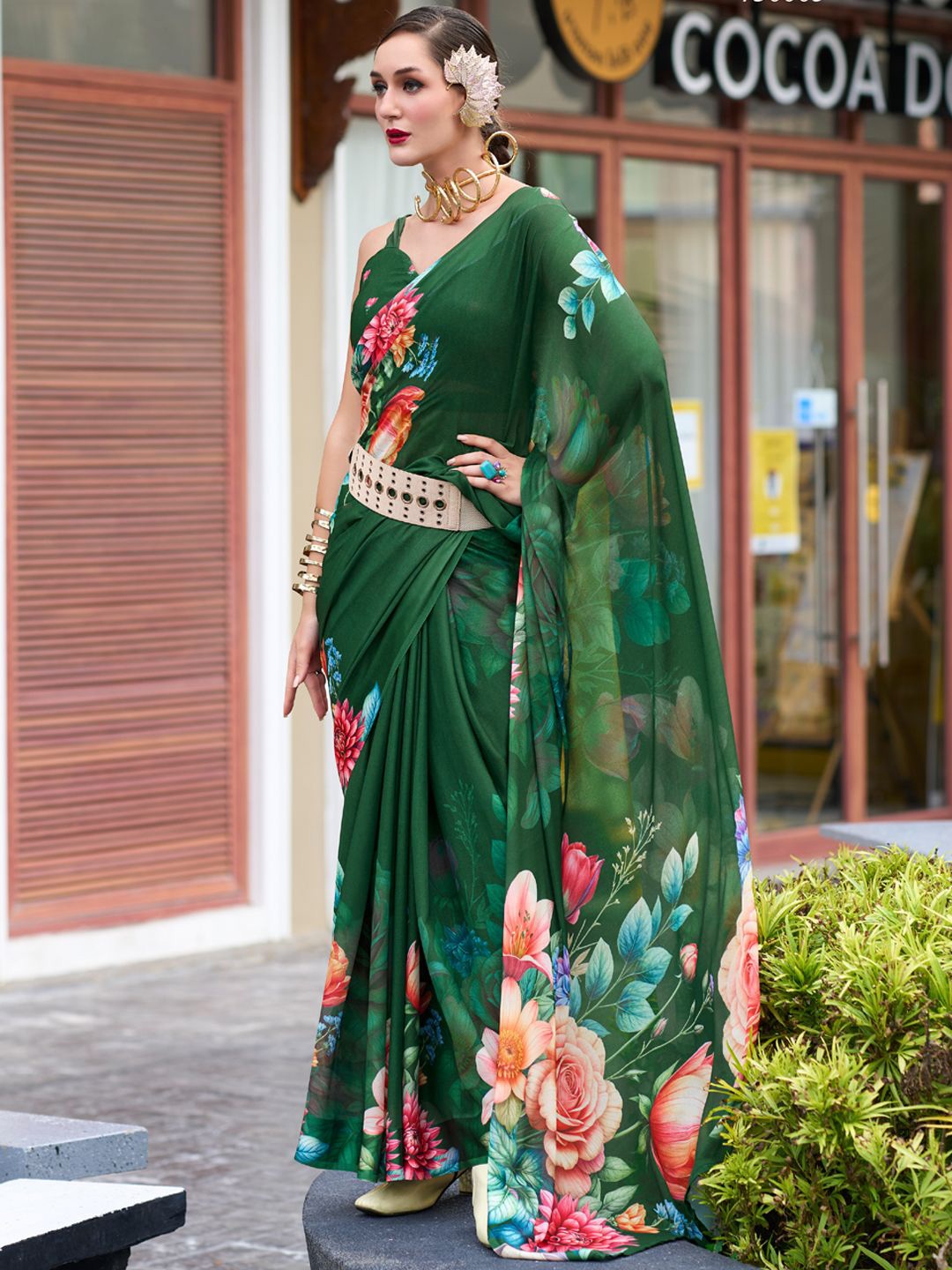 

Panzora Floral Poly Georgette Saree, Green