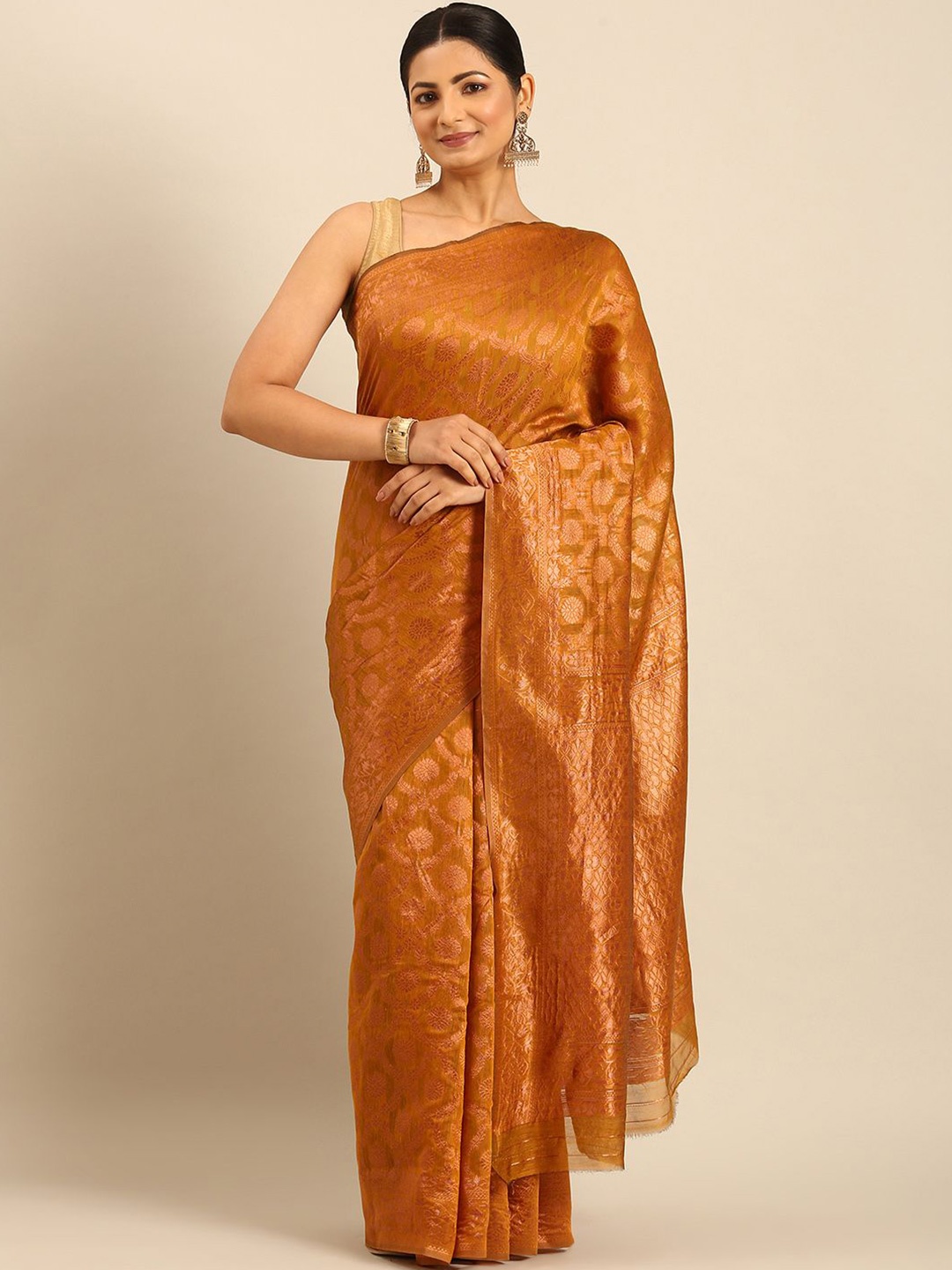 

Panzora Women Ethnic Motifs Saree With Unstitched Blouse Piece, Orange