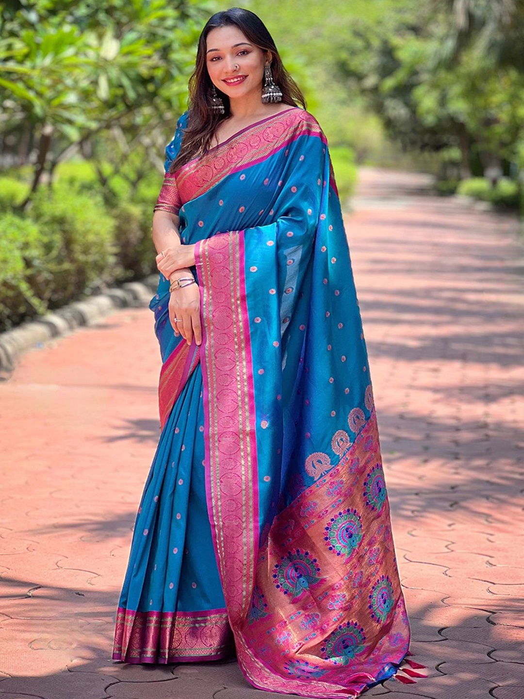 

Panzora Ethnic Motifs Zari Silk Blend Designer Paithani Saree, Blue