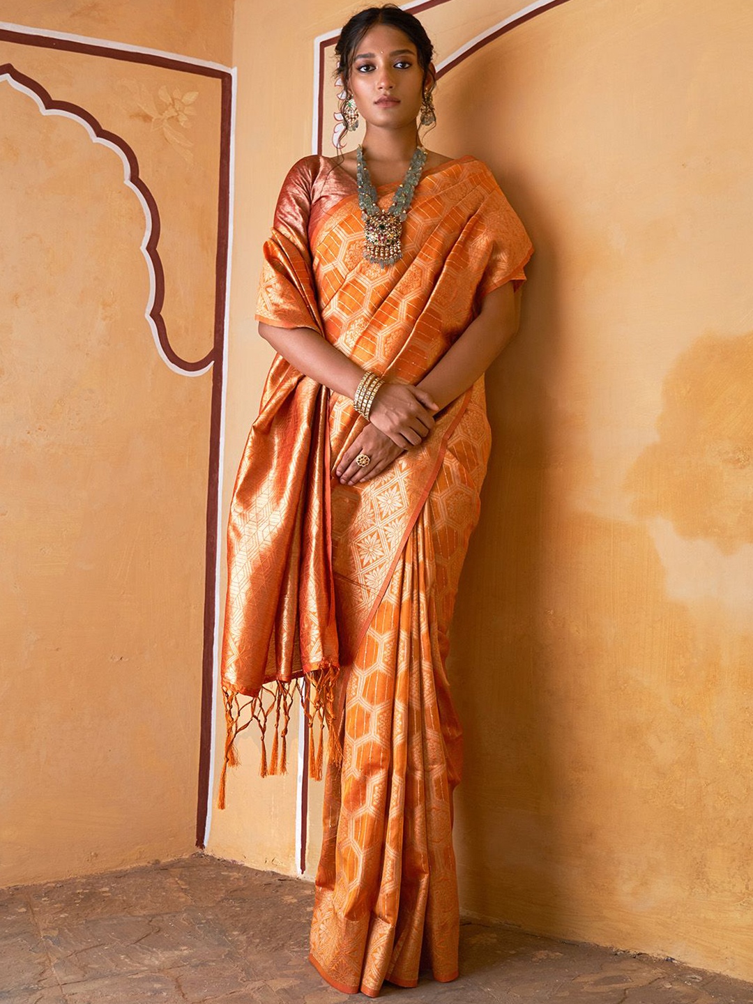 

KALINI Ethnic Motifs Zari Organza Ready to Wear Kanjeevaram Saree, Yellow