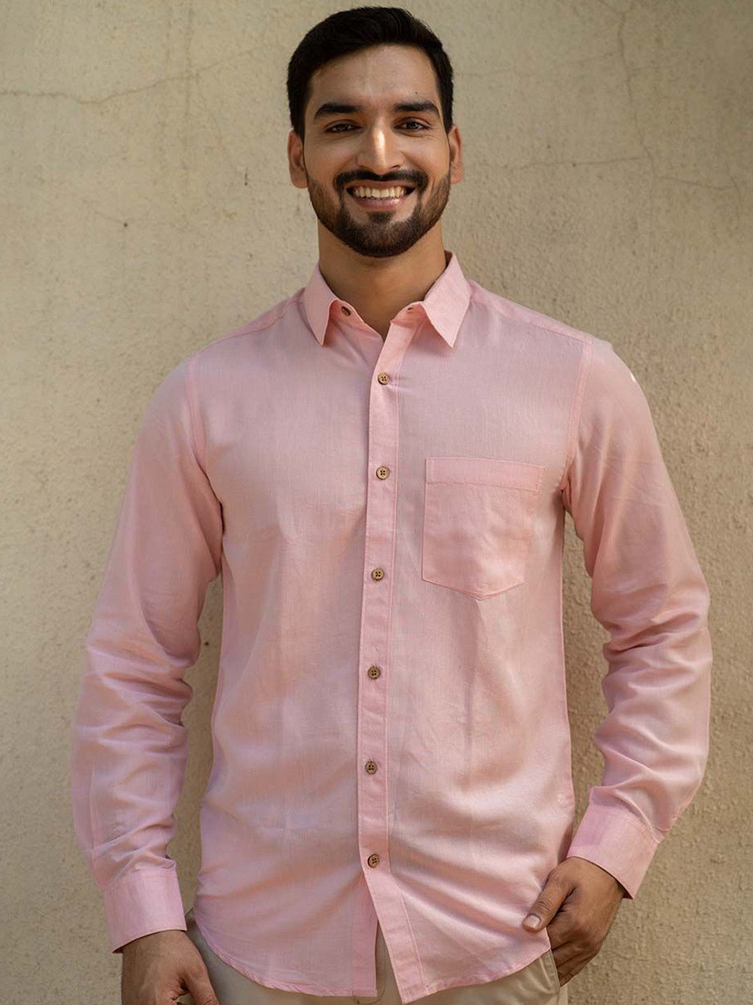 

Earthy Route Men Comfort Spread Collar Solid Casual Shirt, Pink