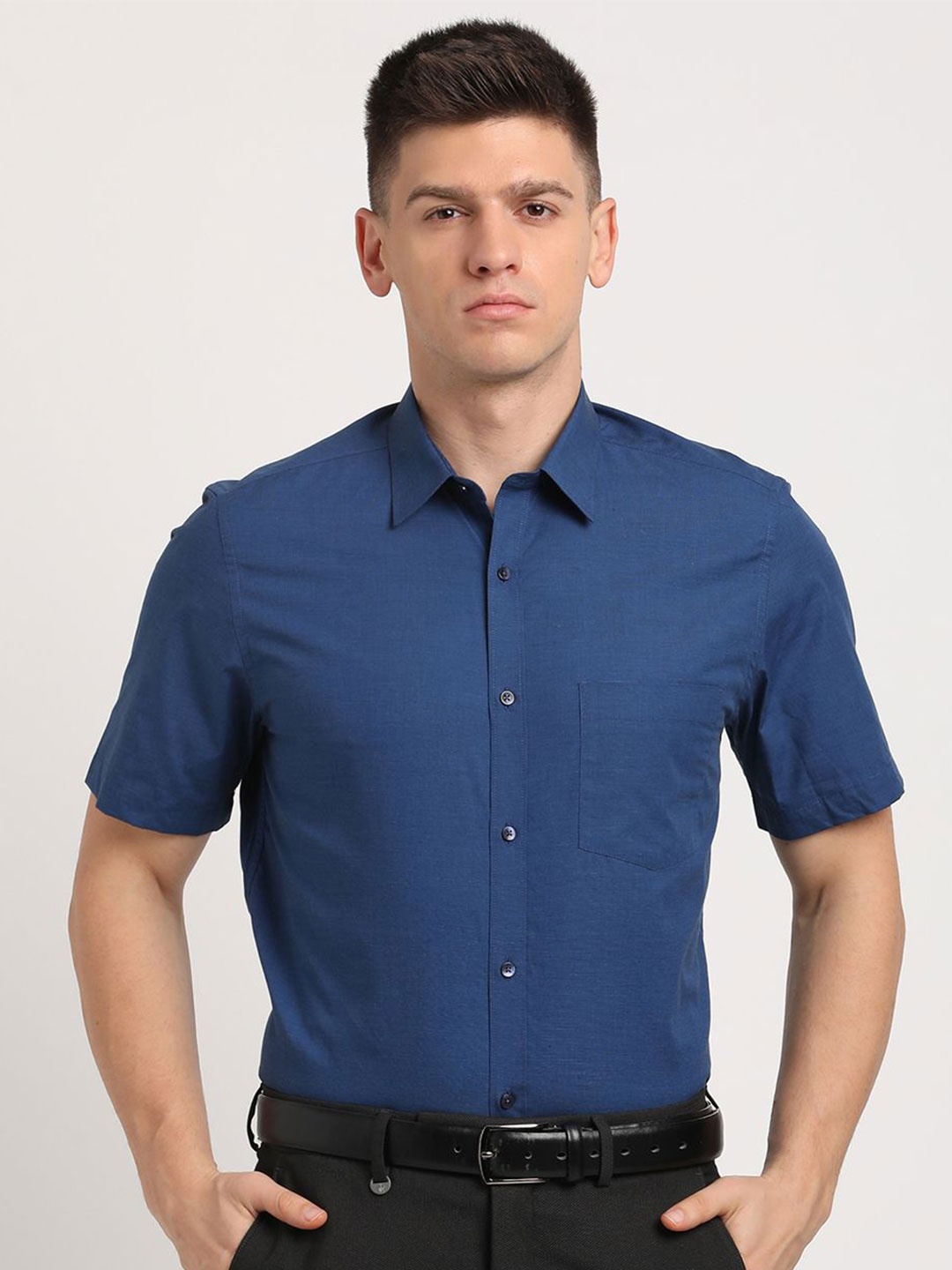 

Turtle Men Standard Spread Collar Solid Cotton Slim Fit Formal Shirt, Blue