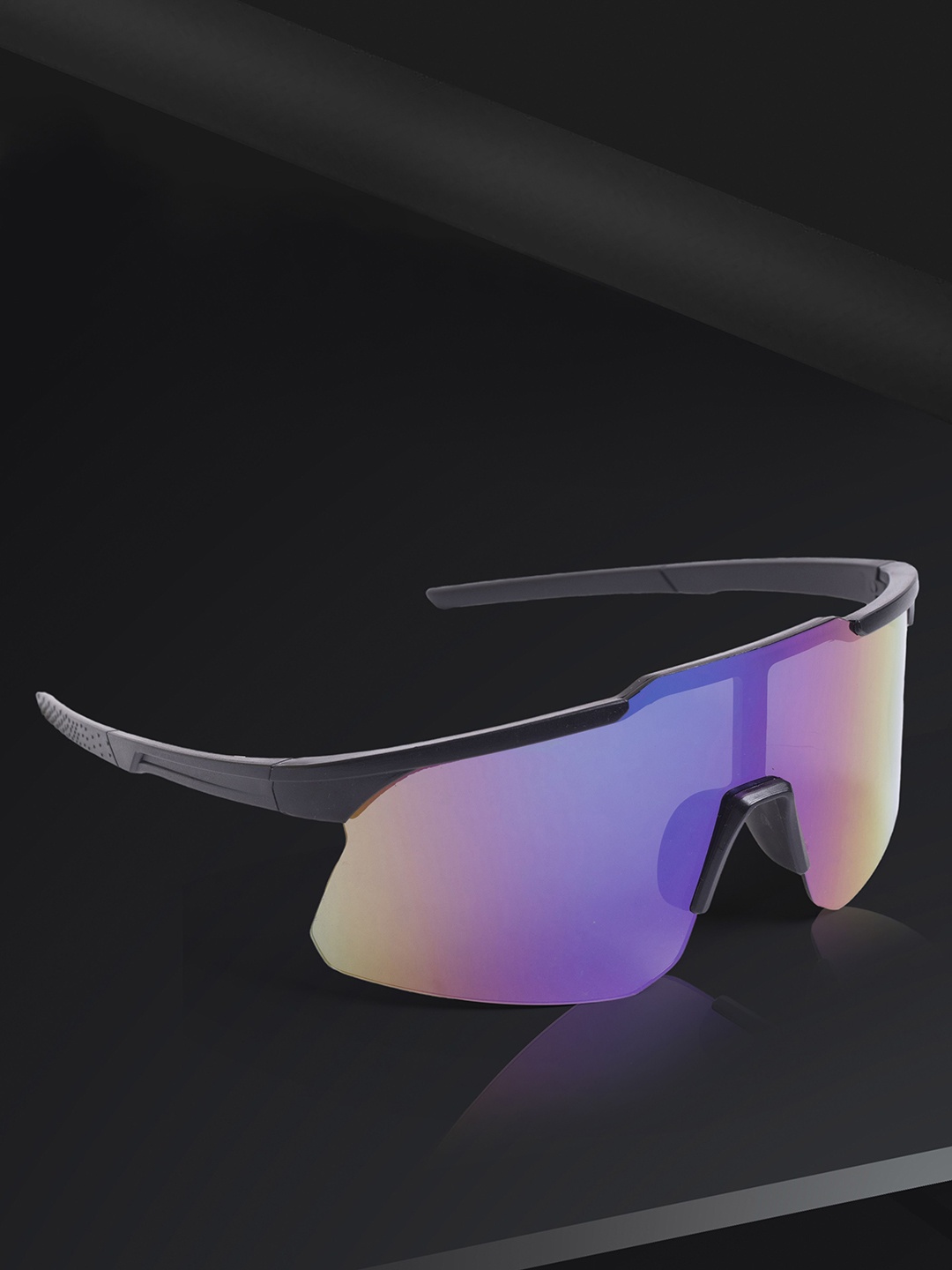 

DIMEH Unisex Sports Sunglasses with Polarised and UV Protected Lens, Blue
