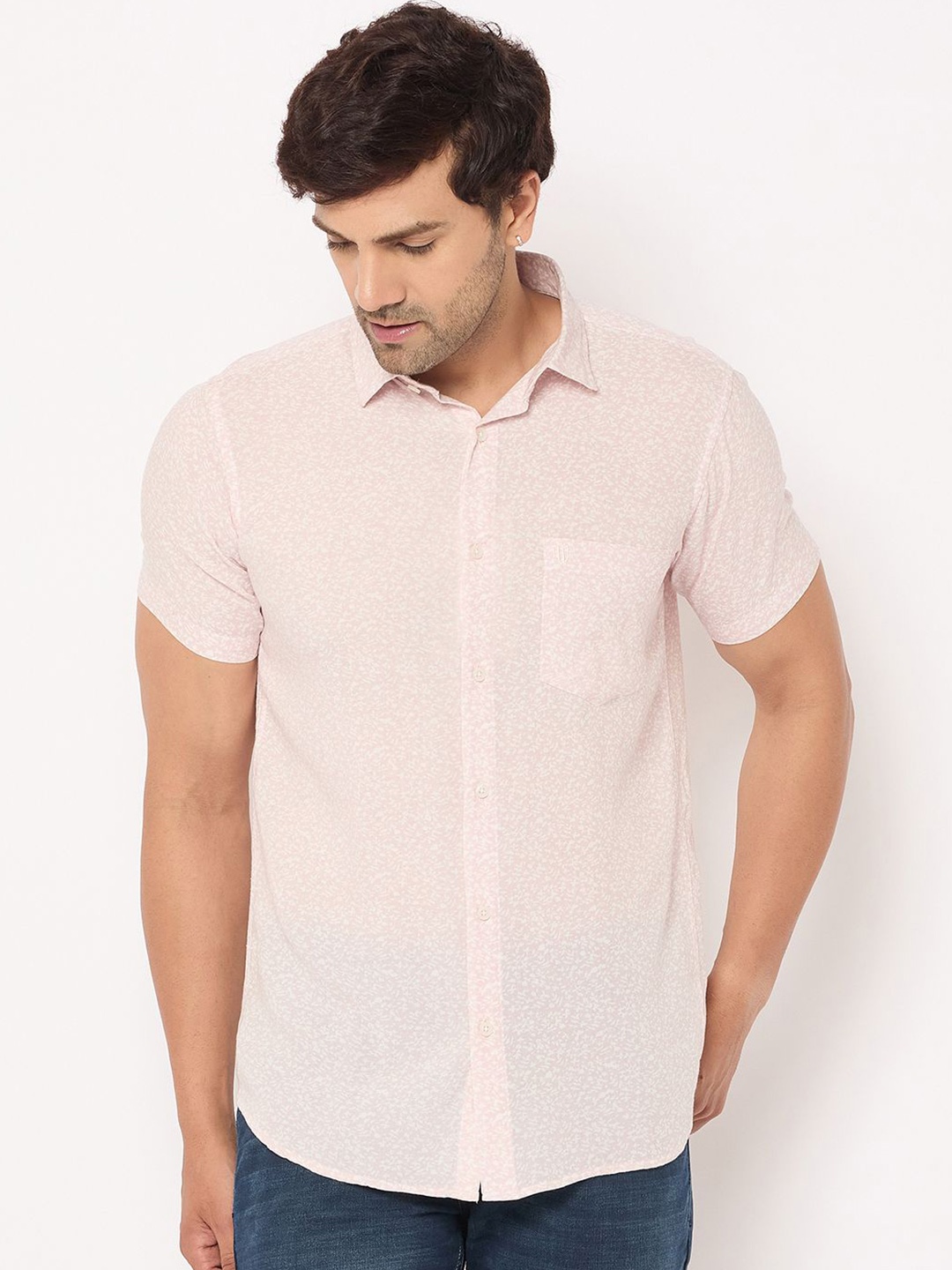 

Duke Men Spread Collar Abstract Printed Cotton Slim Fit Casual Shirt, Peach